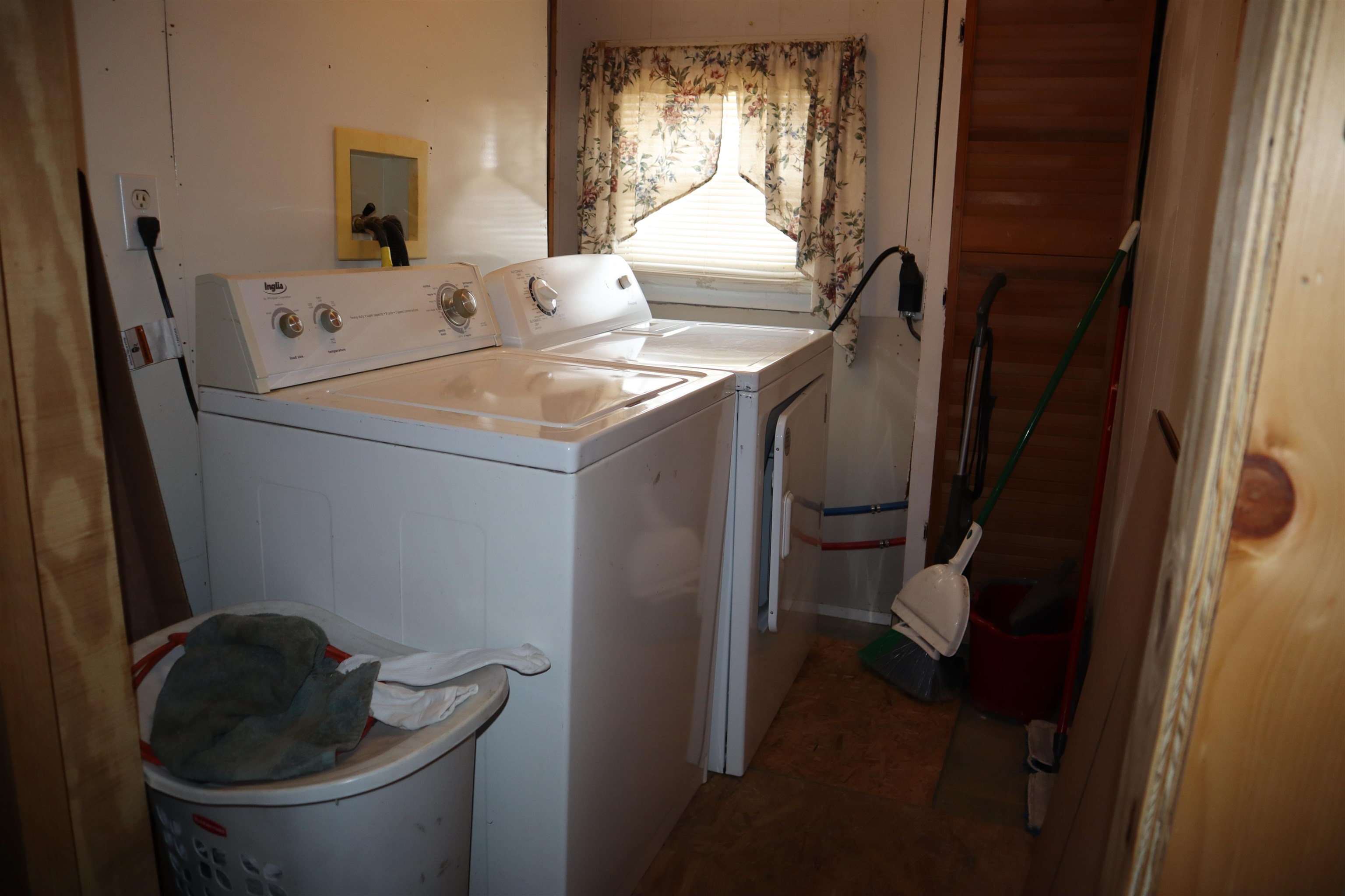 103 Hillview Terrace Property Photo 12