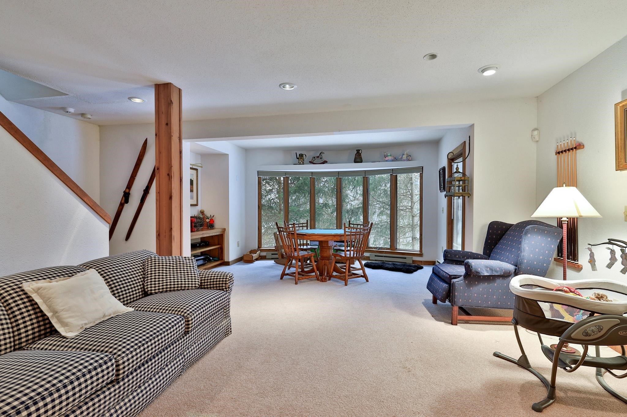726 East Ash Road Property Photo 49