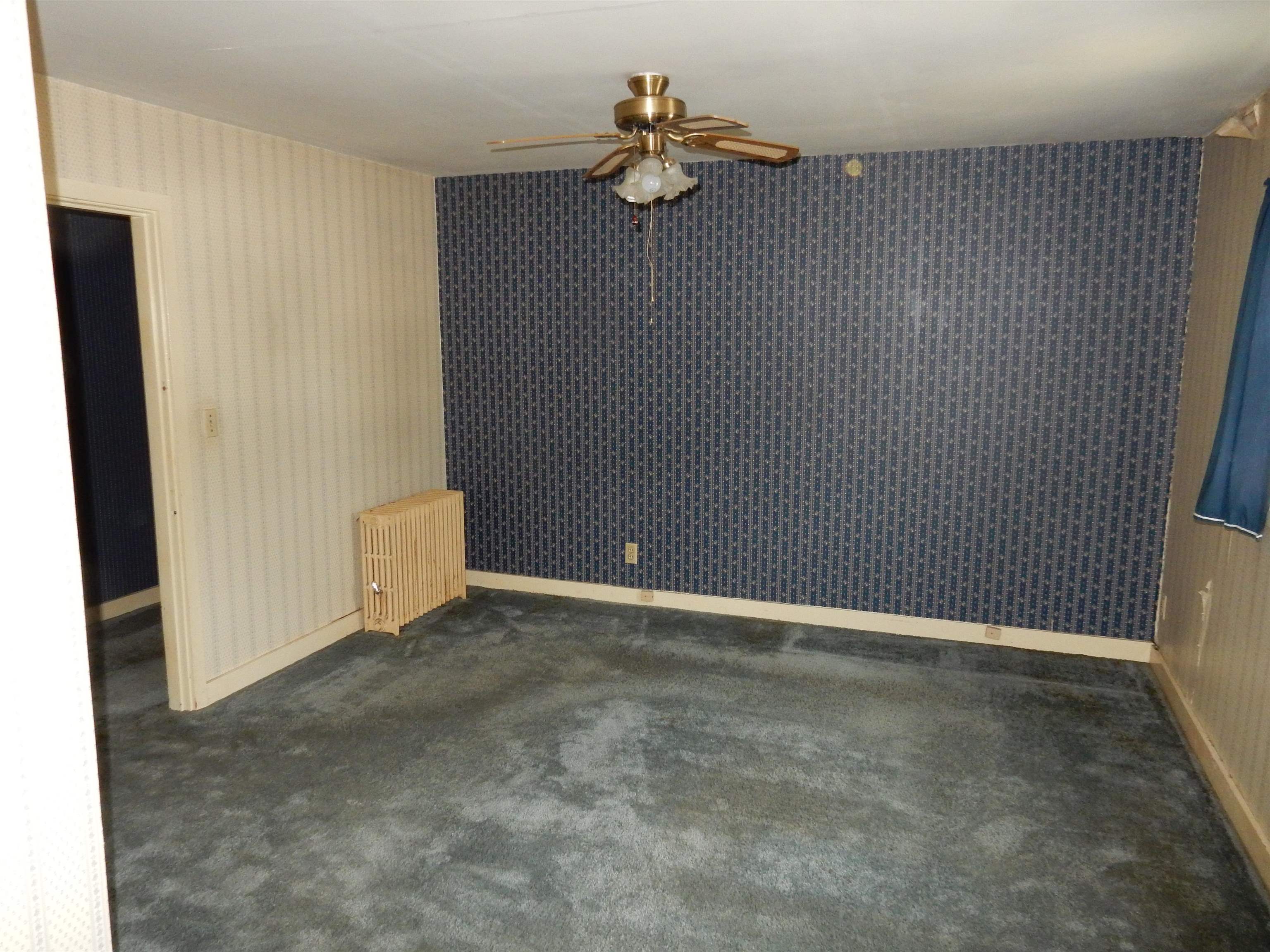 594 E Main Street Property Photo 24