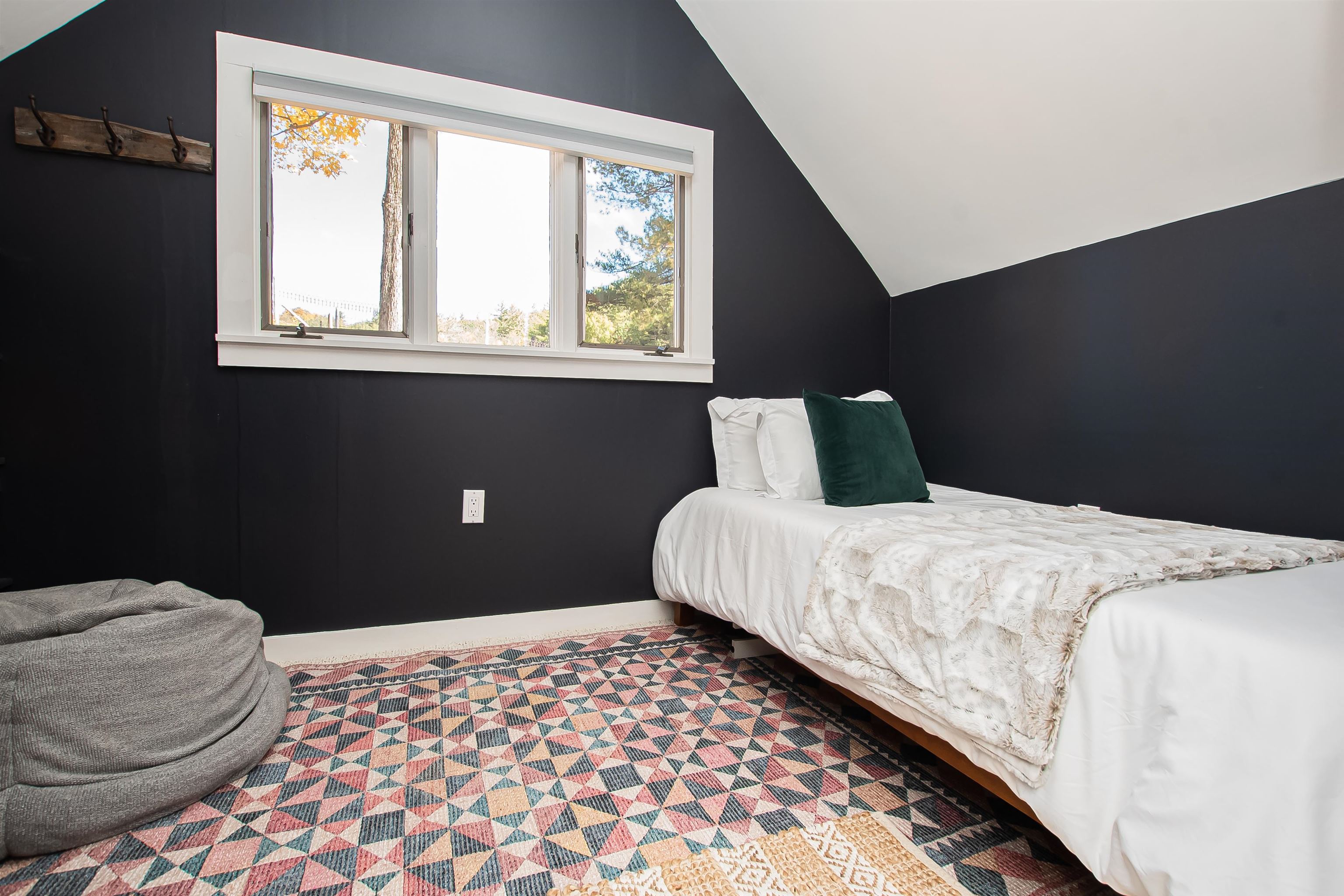 51 High Street Property Photo 33