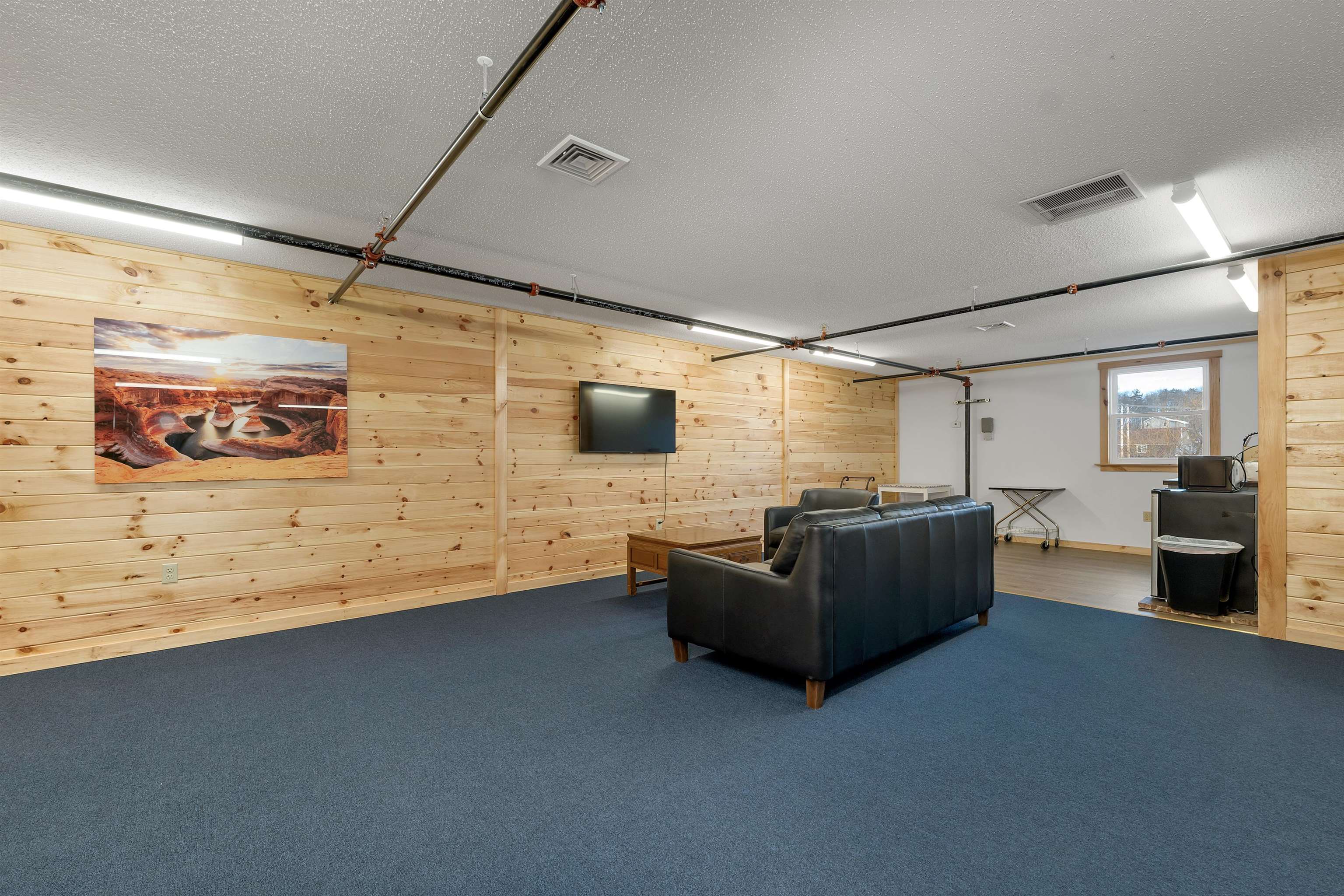 1 Bay Street Property Photo 3