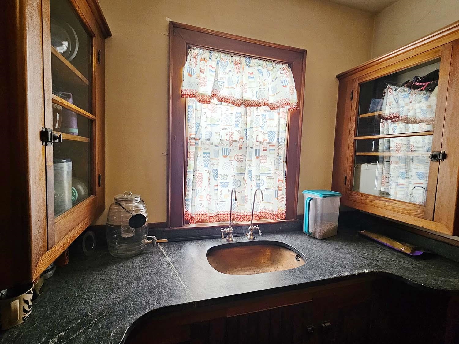 527 Main Street Property Photo 21