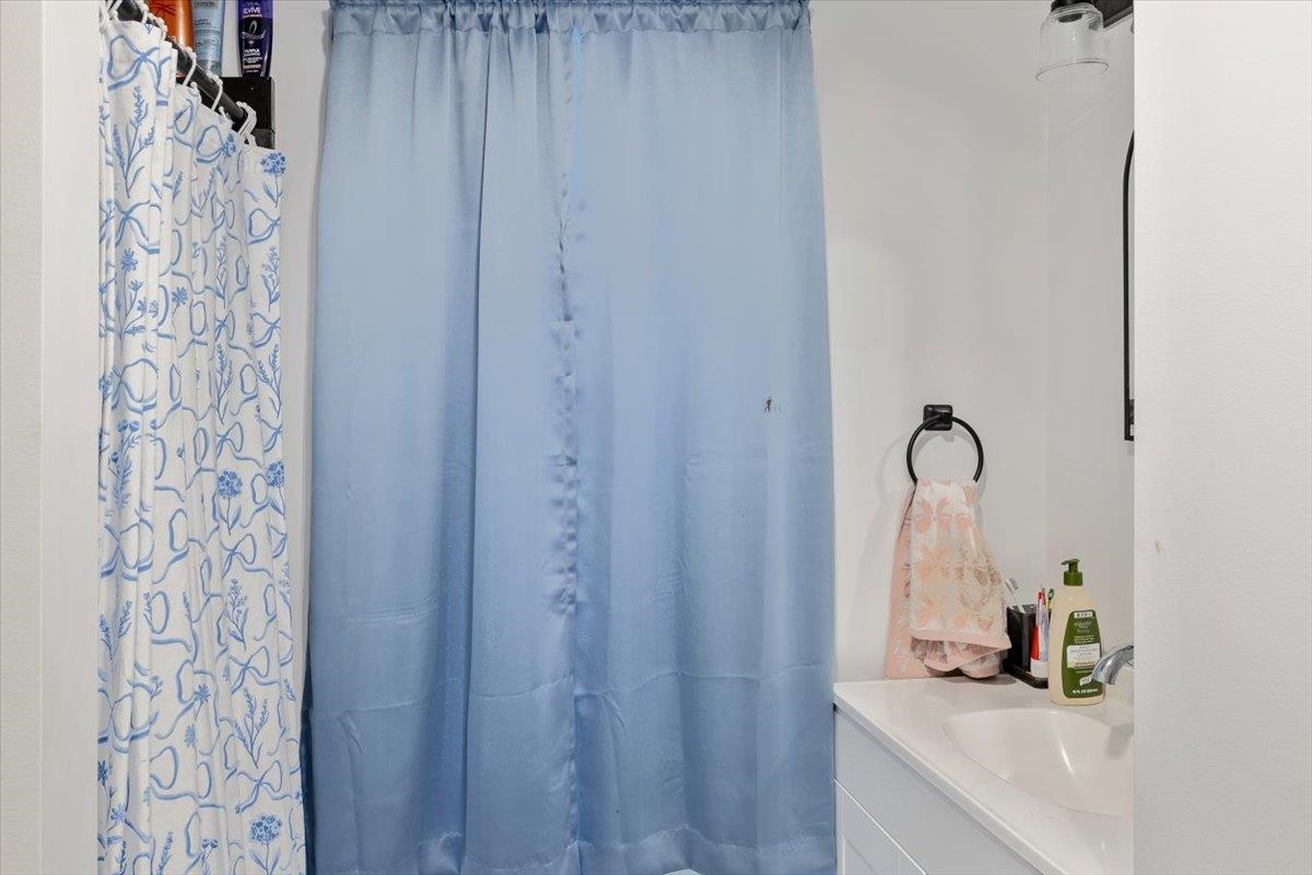 34 Sylvester Road Property Photo 7