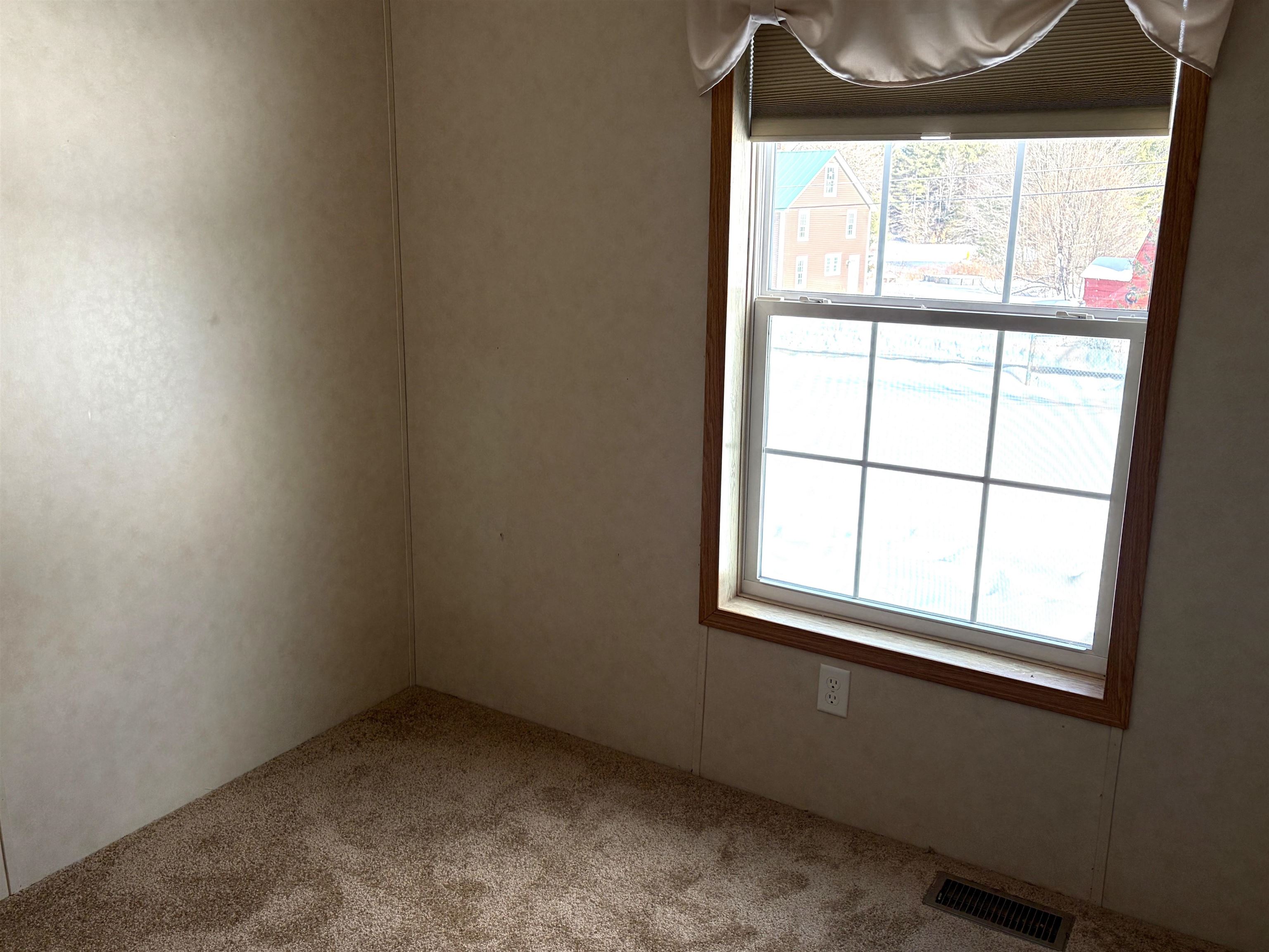 64 County Road Property Photo 22