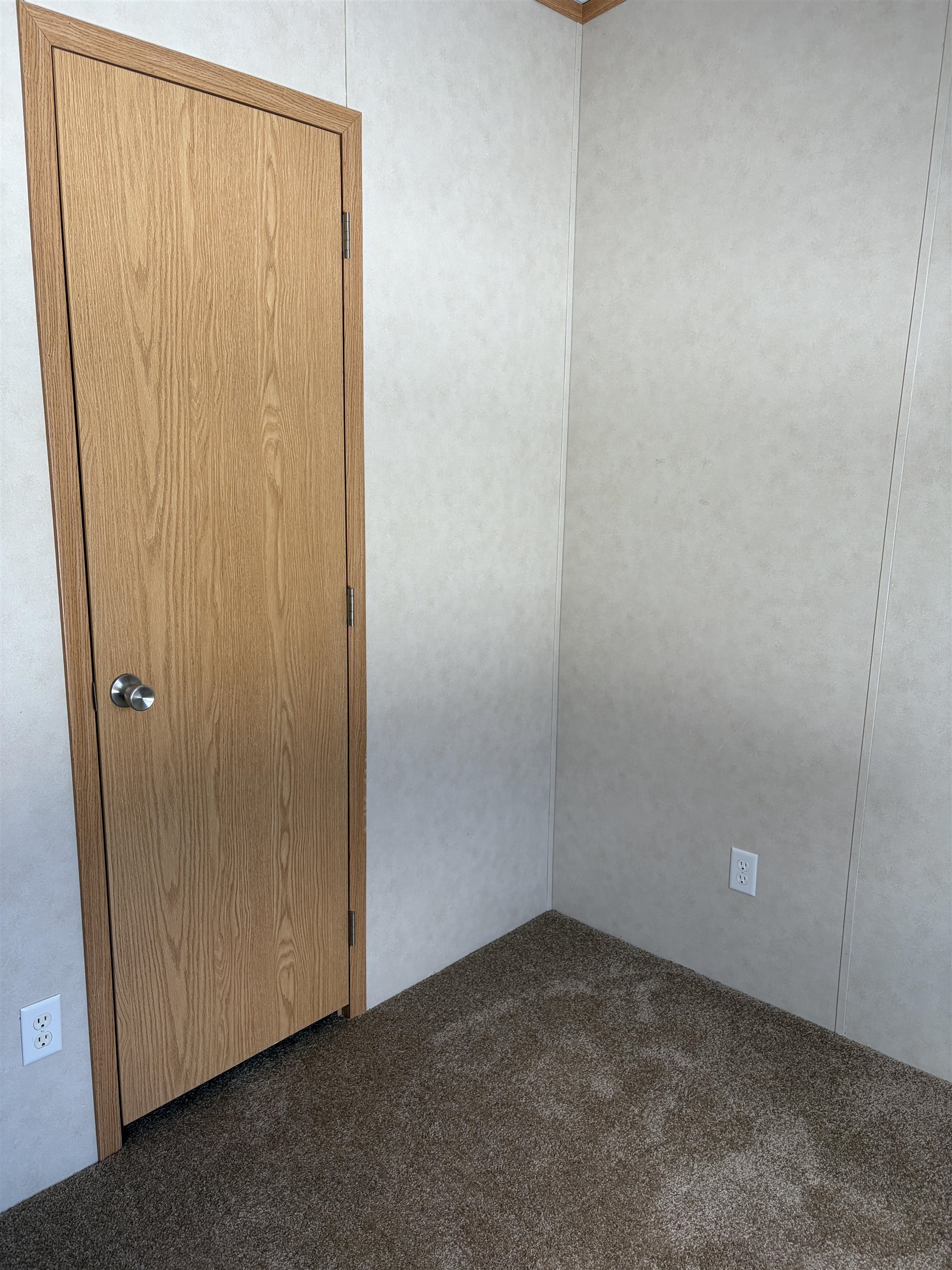 64 County Road Property Photo 23