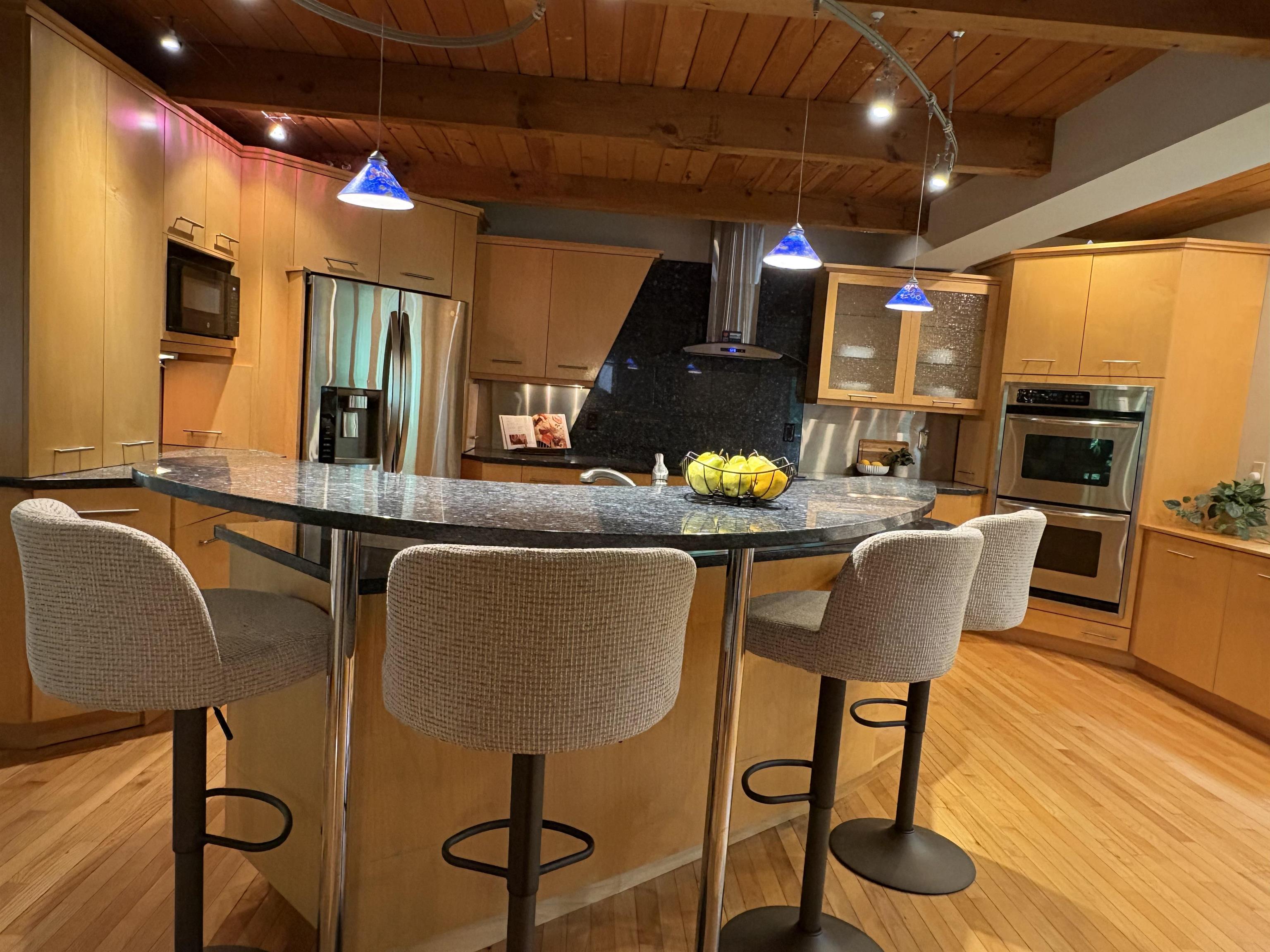4 Windsor Boulevard Property Photo 1