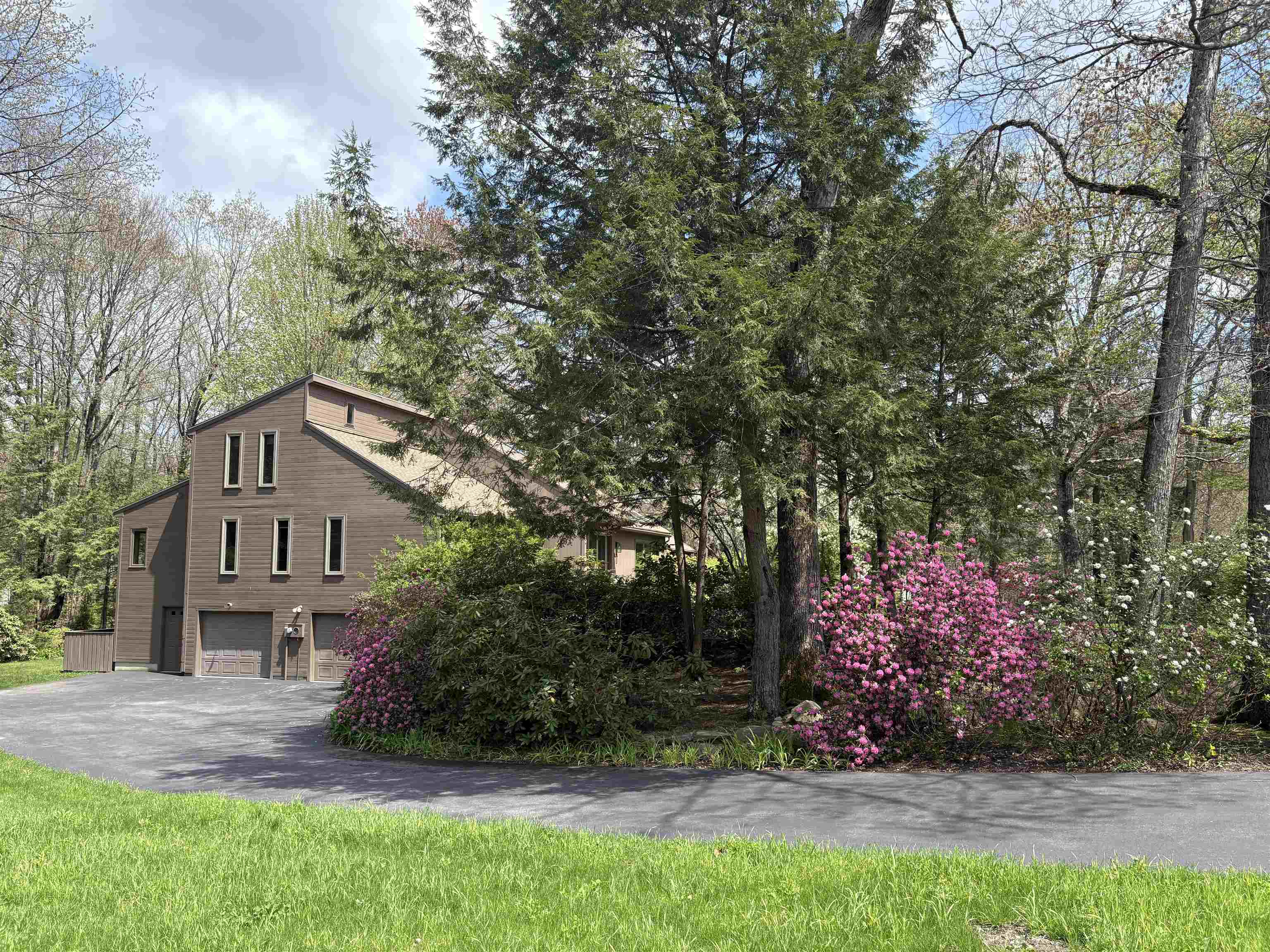 4 Windsor Boulevard Property Photo 5