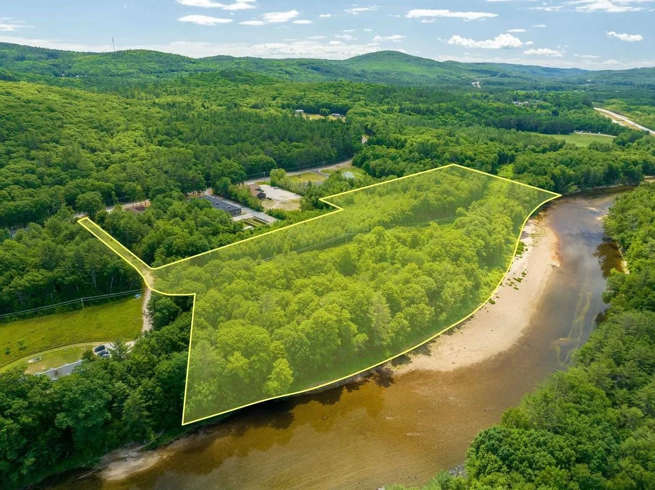 21 Pemi River Heights Property Photo 4