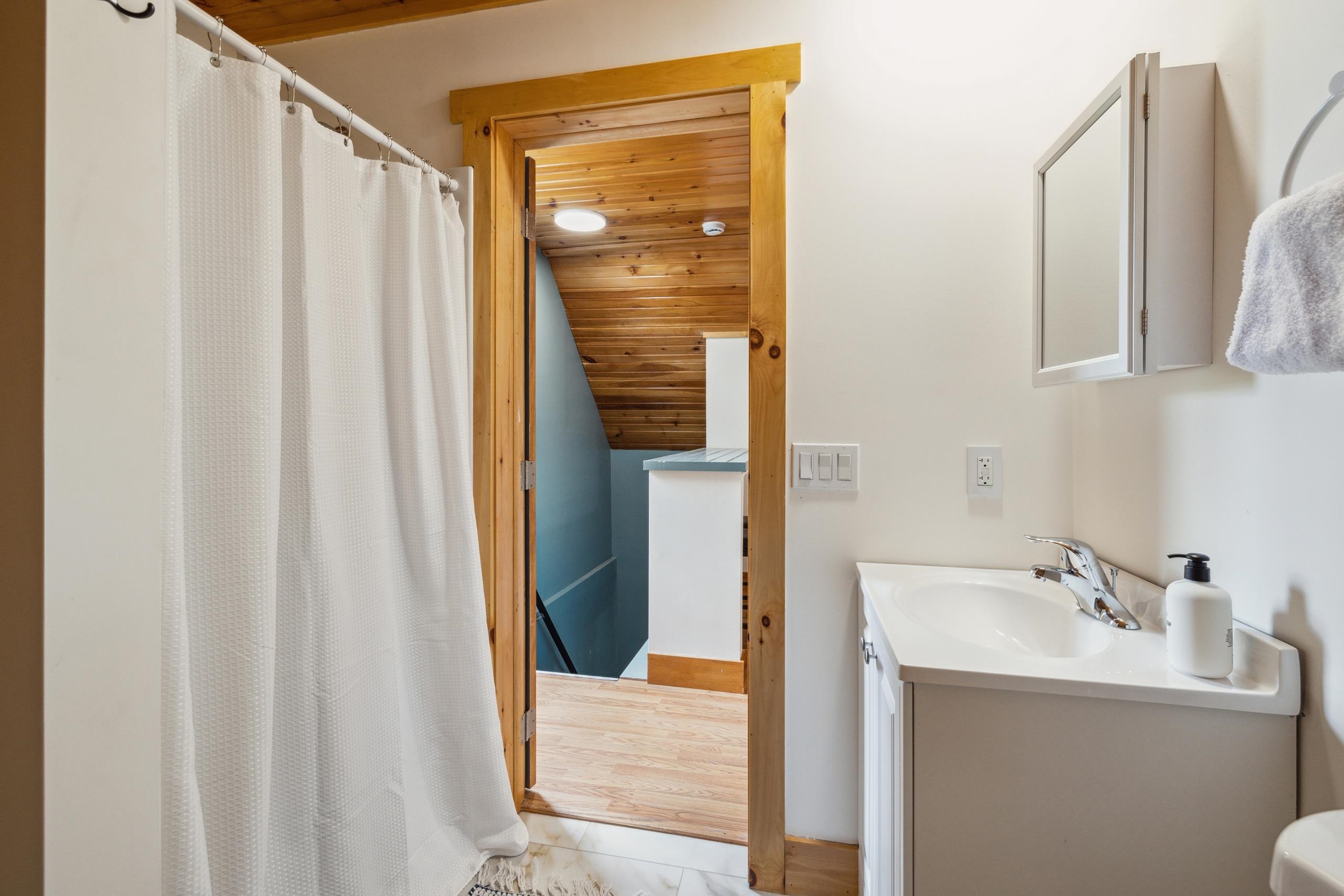 1787 Route 100 North Property Photo 21