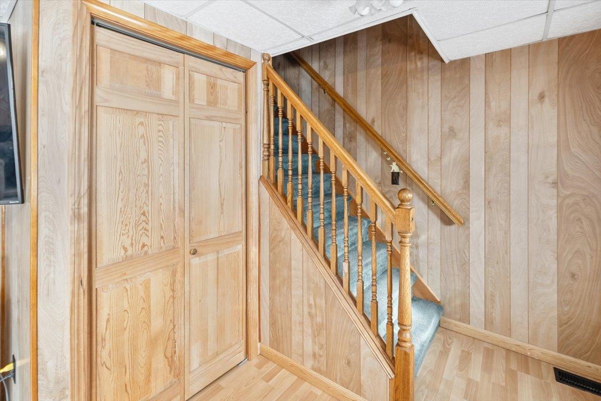 12 Hamilton Place Property Photo 16