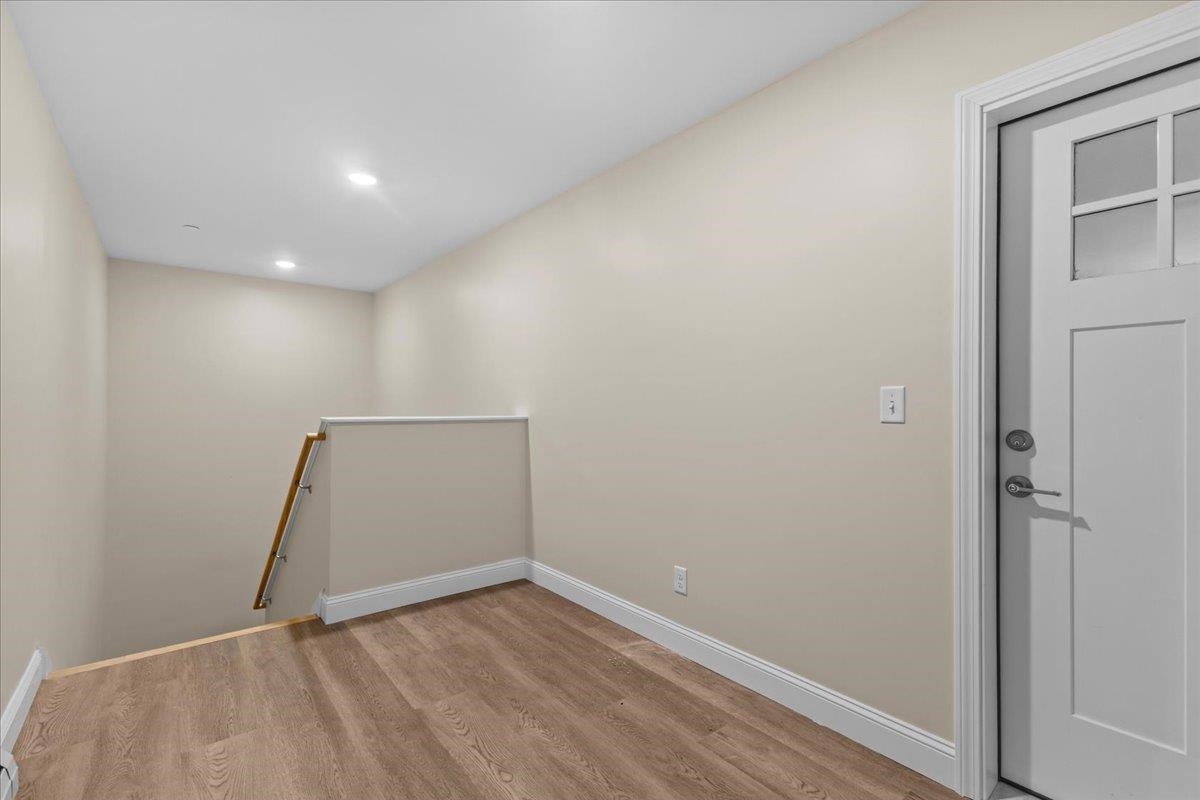 12 Franklin Street Property Photo 22