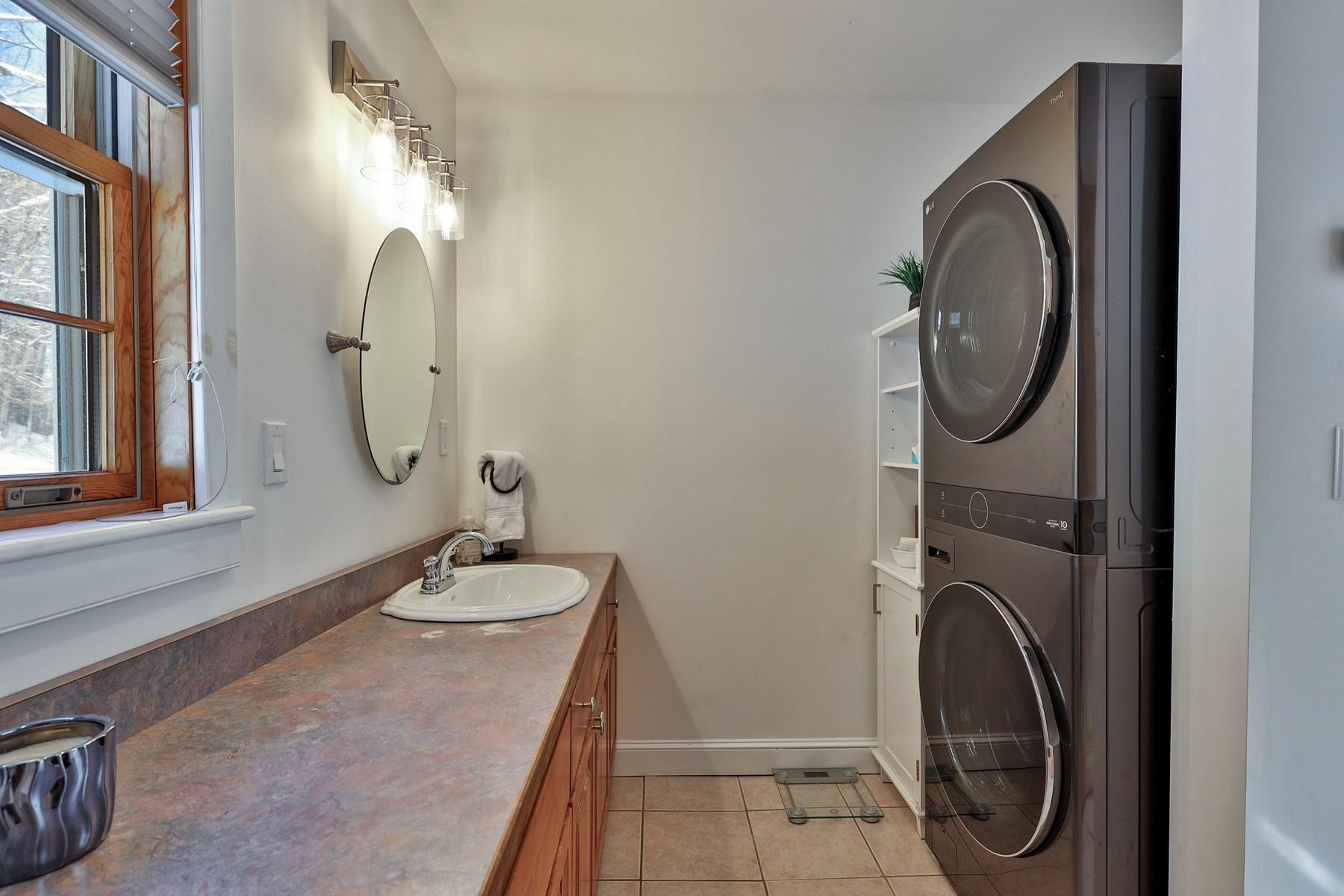 300 Route 121 Property Photo 22