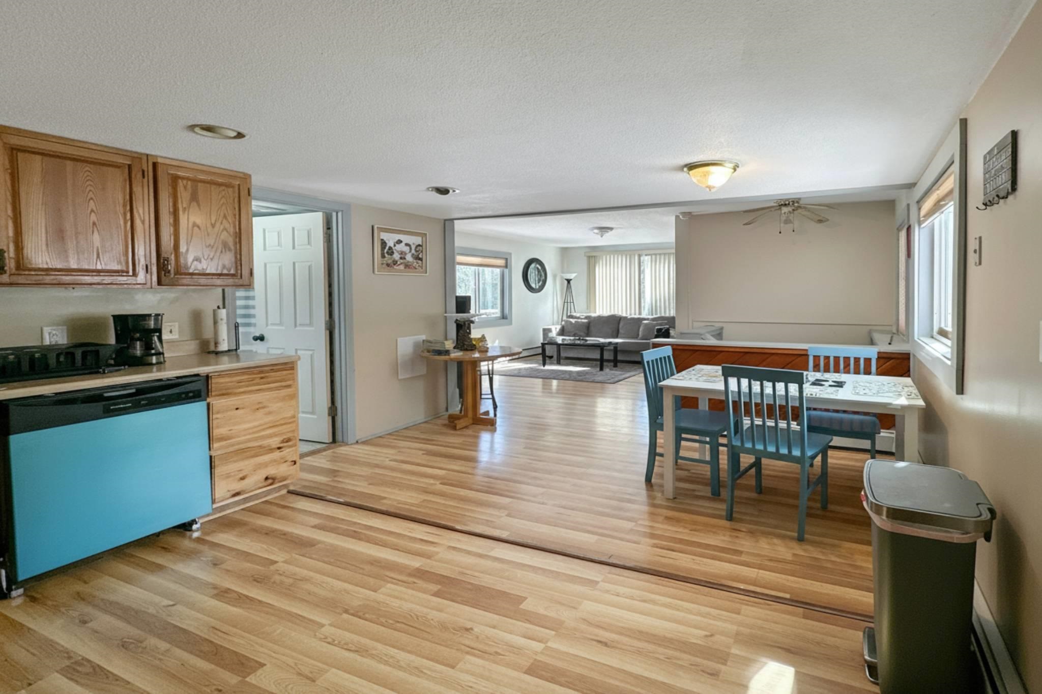 49 Red Sleigh Road Property Photo 5