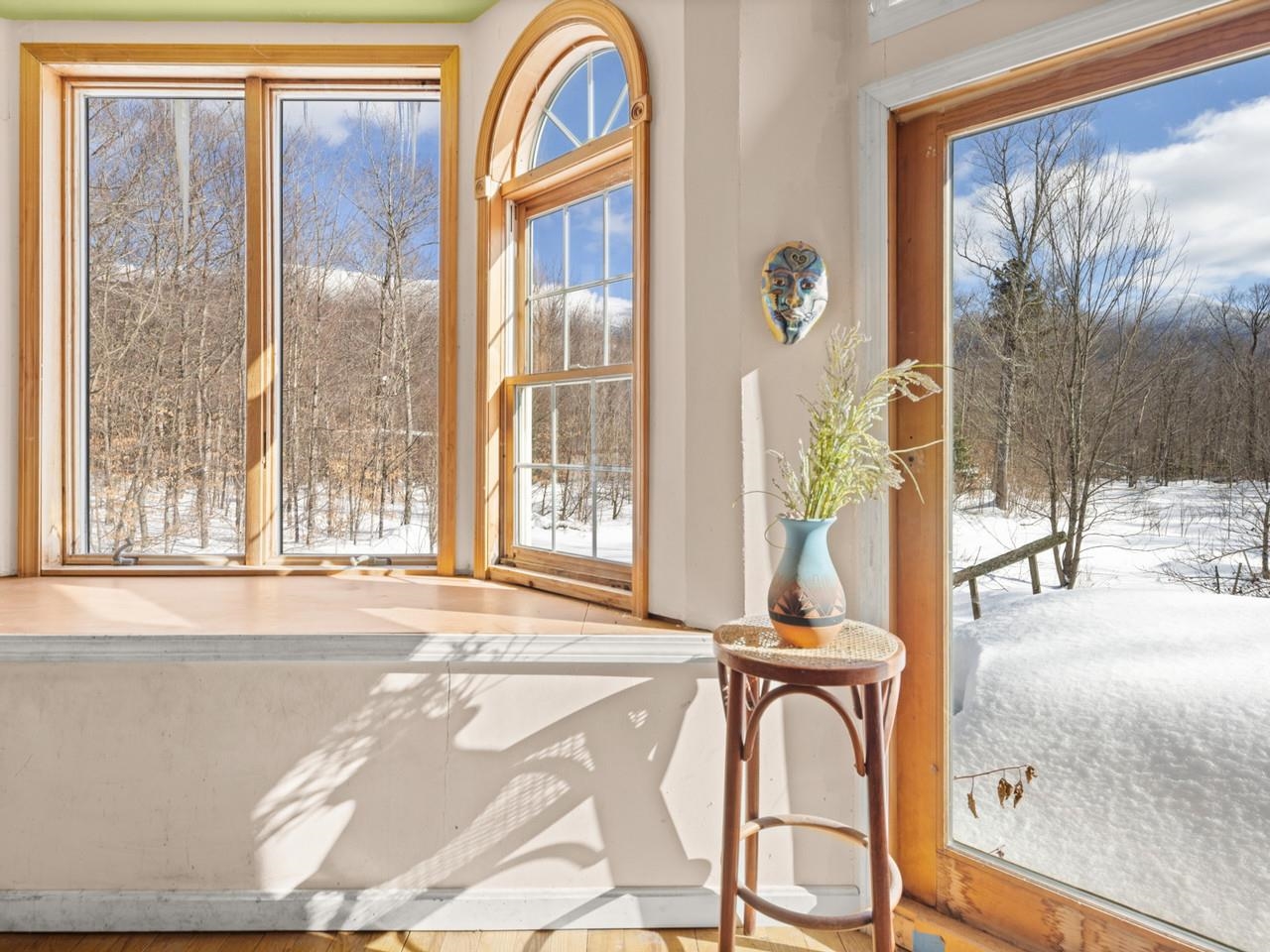 298 Biddle Road Property Photo 4