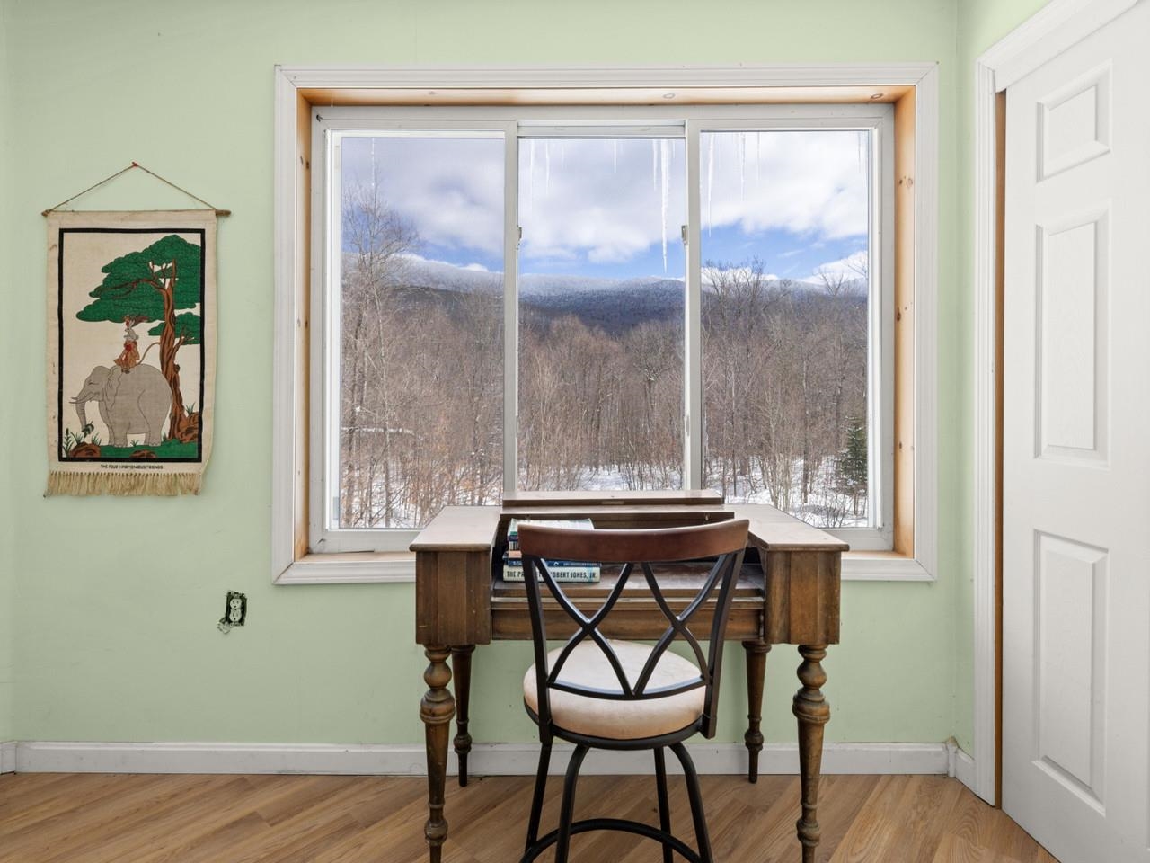 298 Biddle Road Property Photo 13