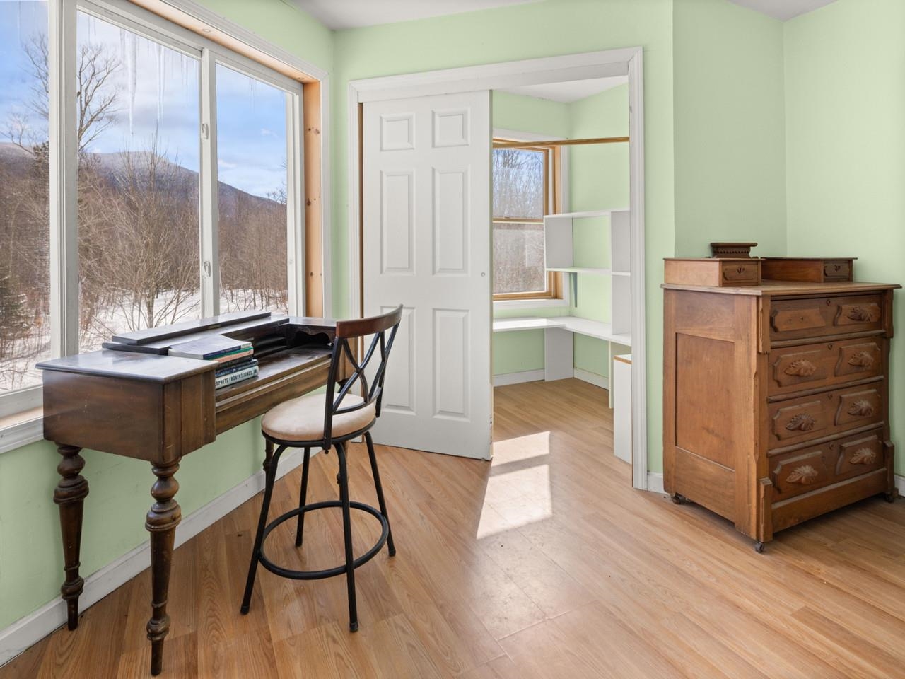 298 Biddle Road Property Photo 18