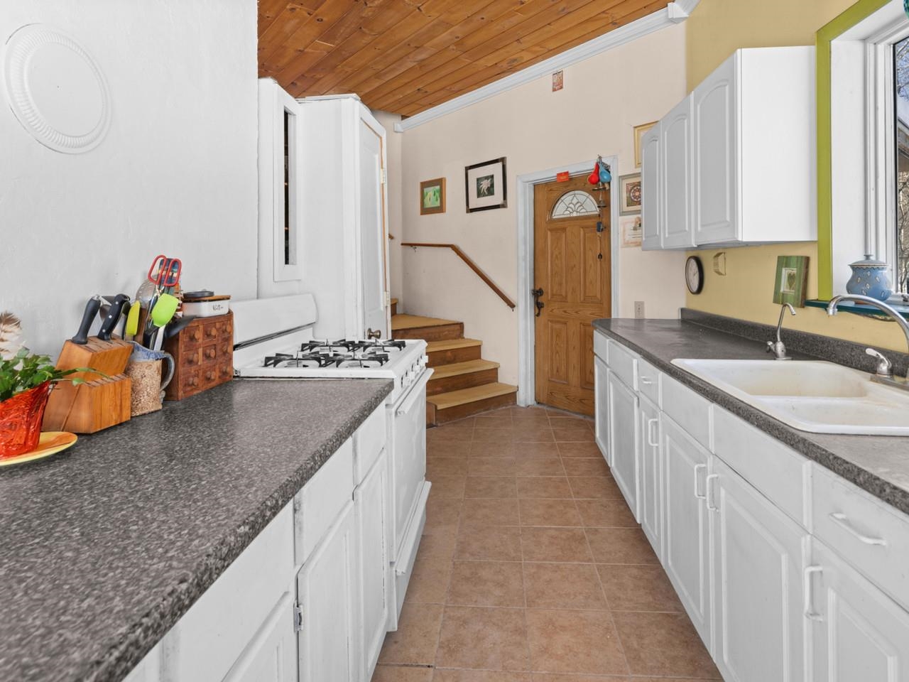 298 Biddle Road Property Photo 30