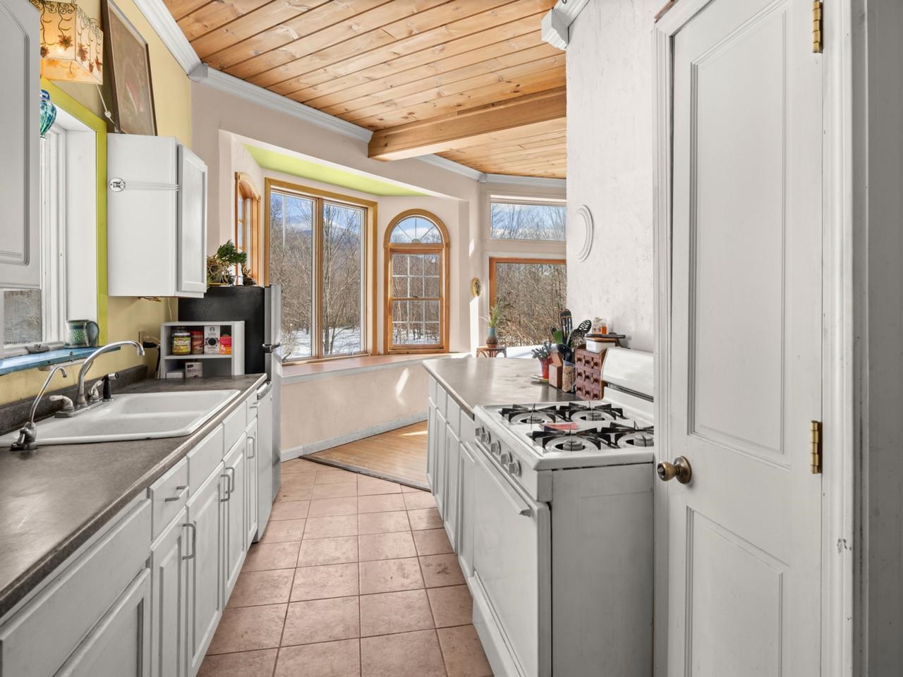 298 Biddle Road Property Photo 33