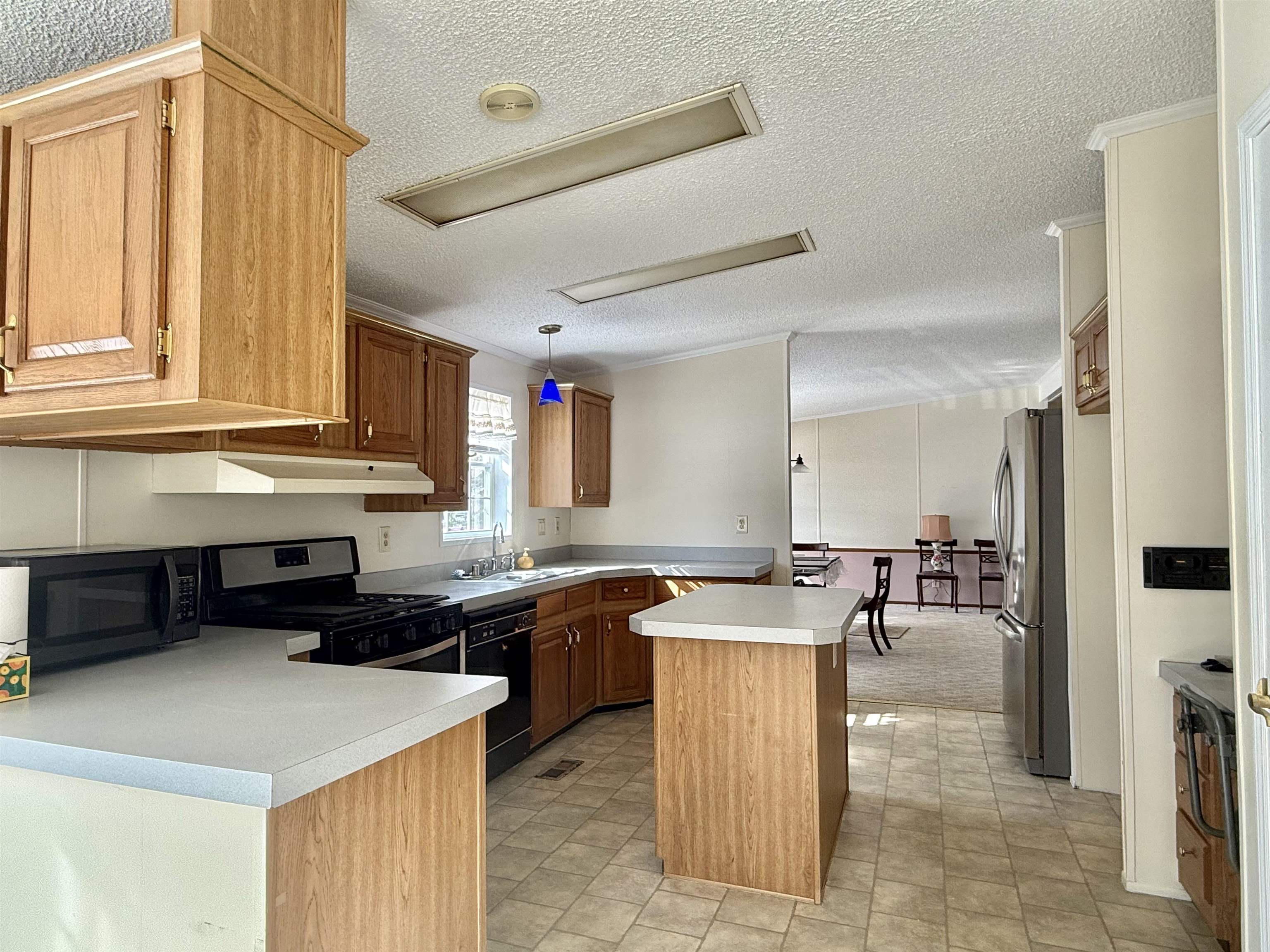 10 Timothy Drive Property Photo 5