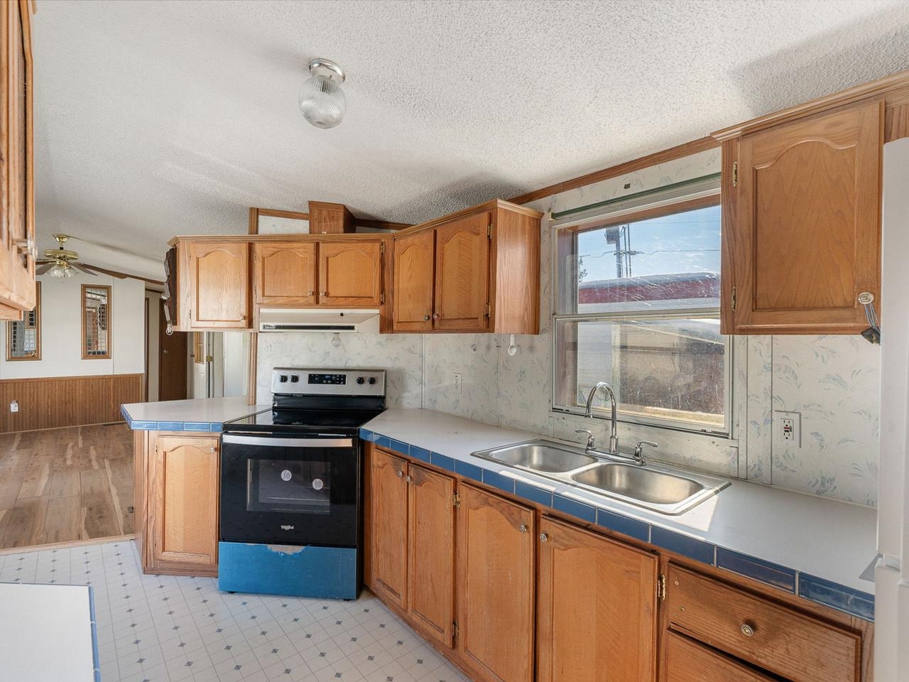 103 Fourth Street Property Photo 4