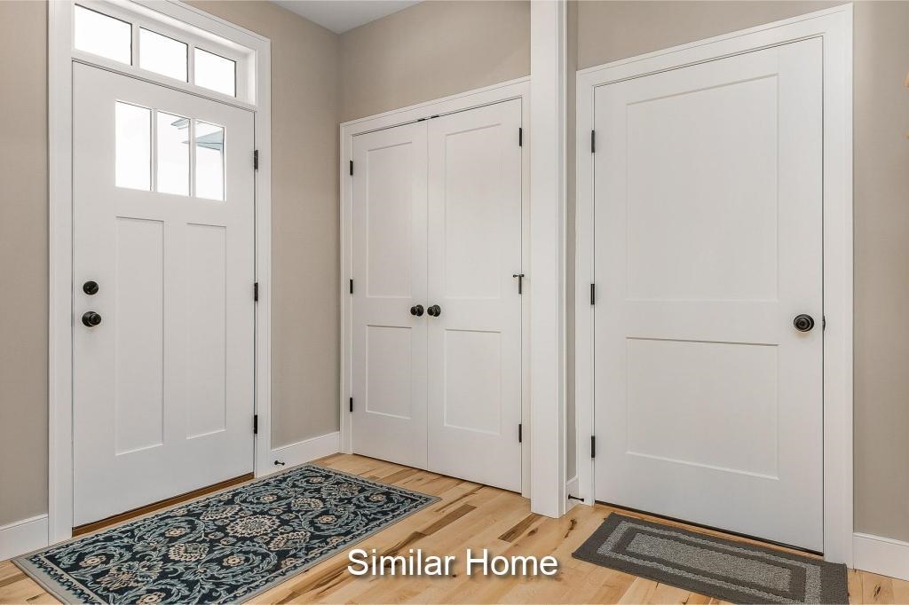 Unit 30 Summerwind Place Property Photo 2
