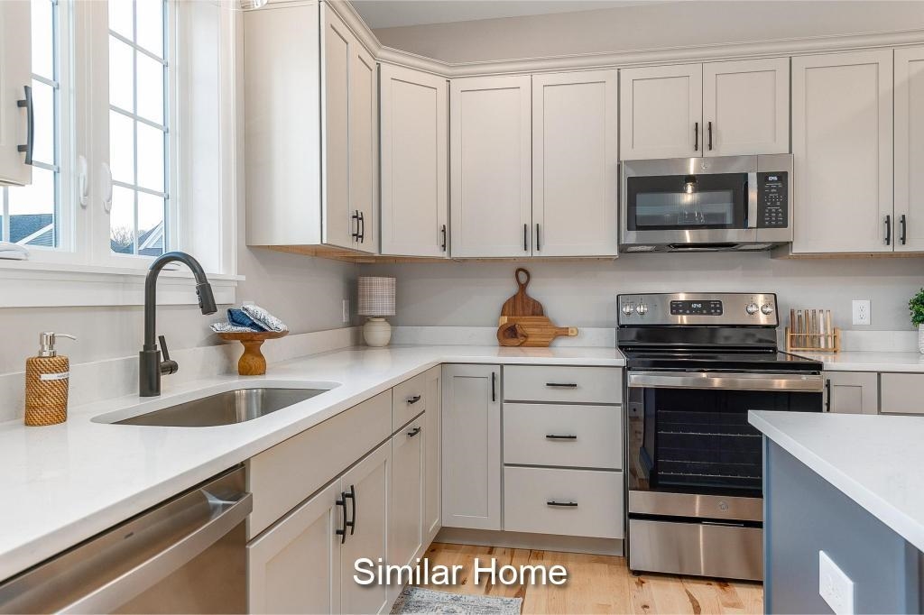 Unit 30 Summerwind Place Property Photo 12
