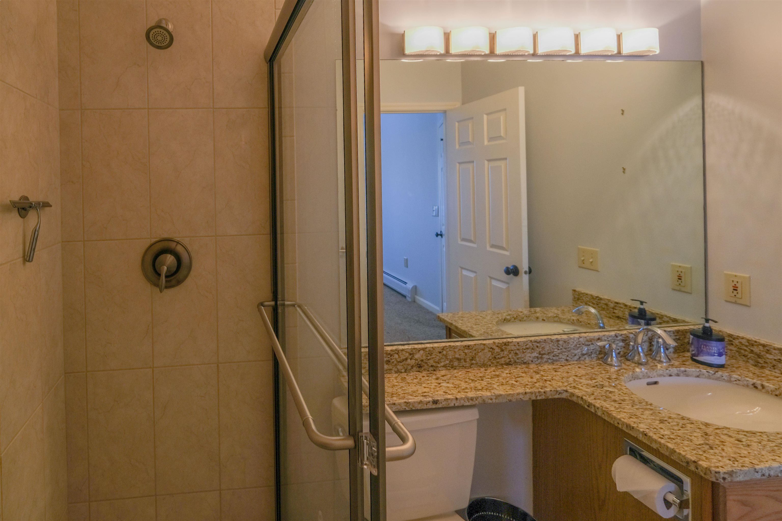 28 Fowler Road Property Photo 10
