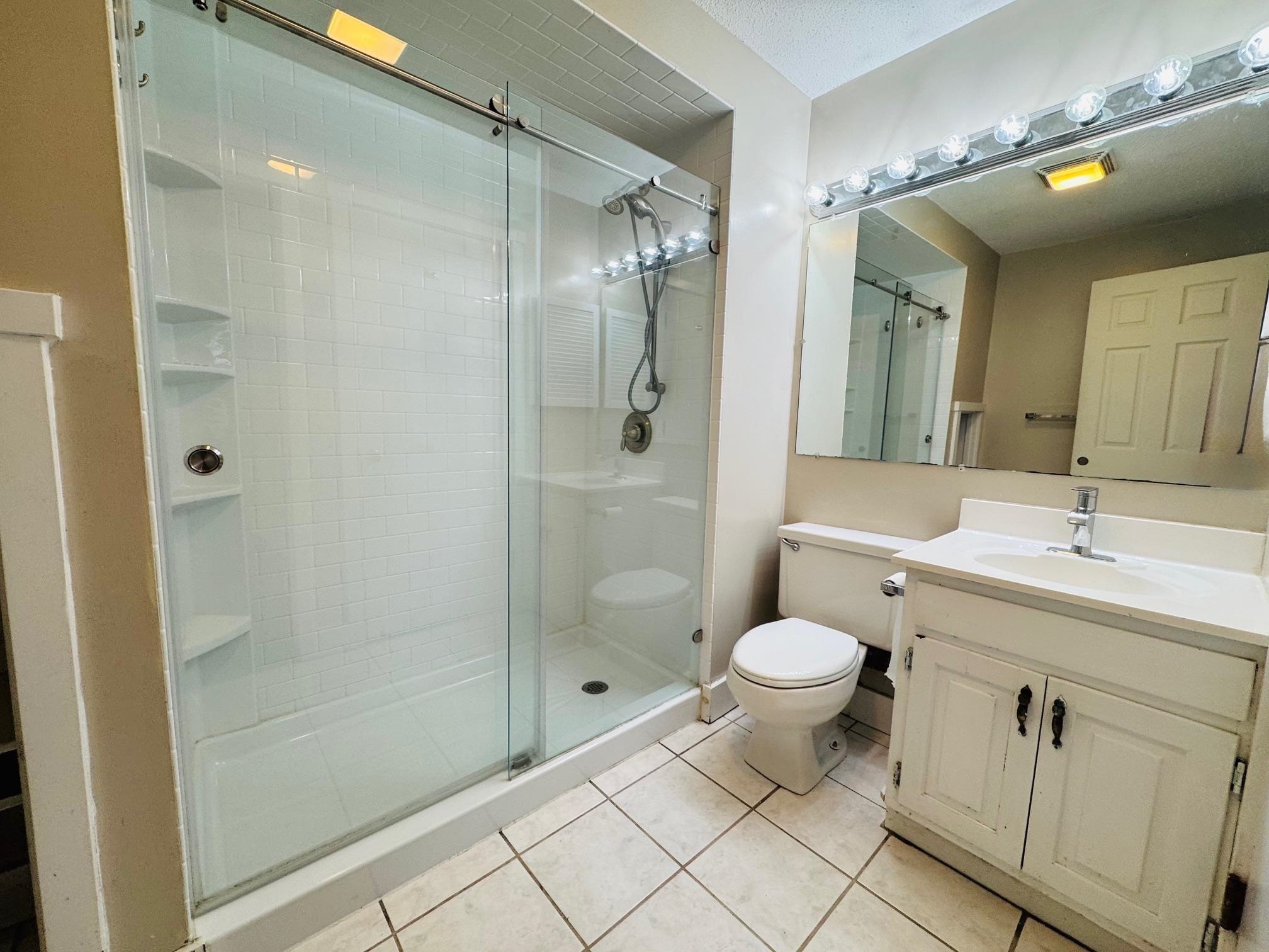 445 Old Quechee Road Property Photo 6