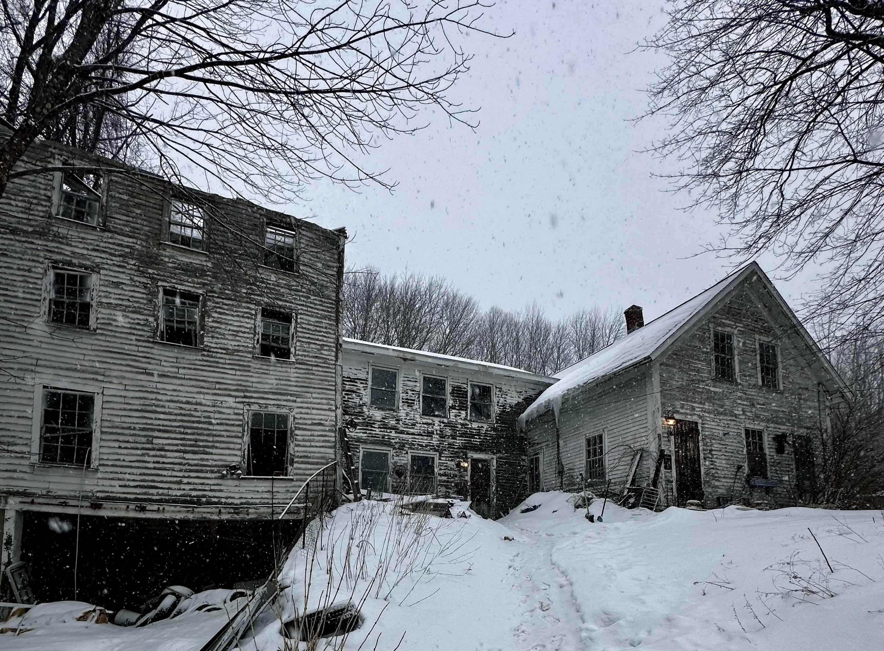 275 Turnpike Road Property Photo 1
