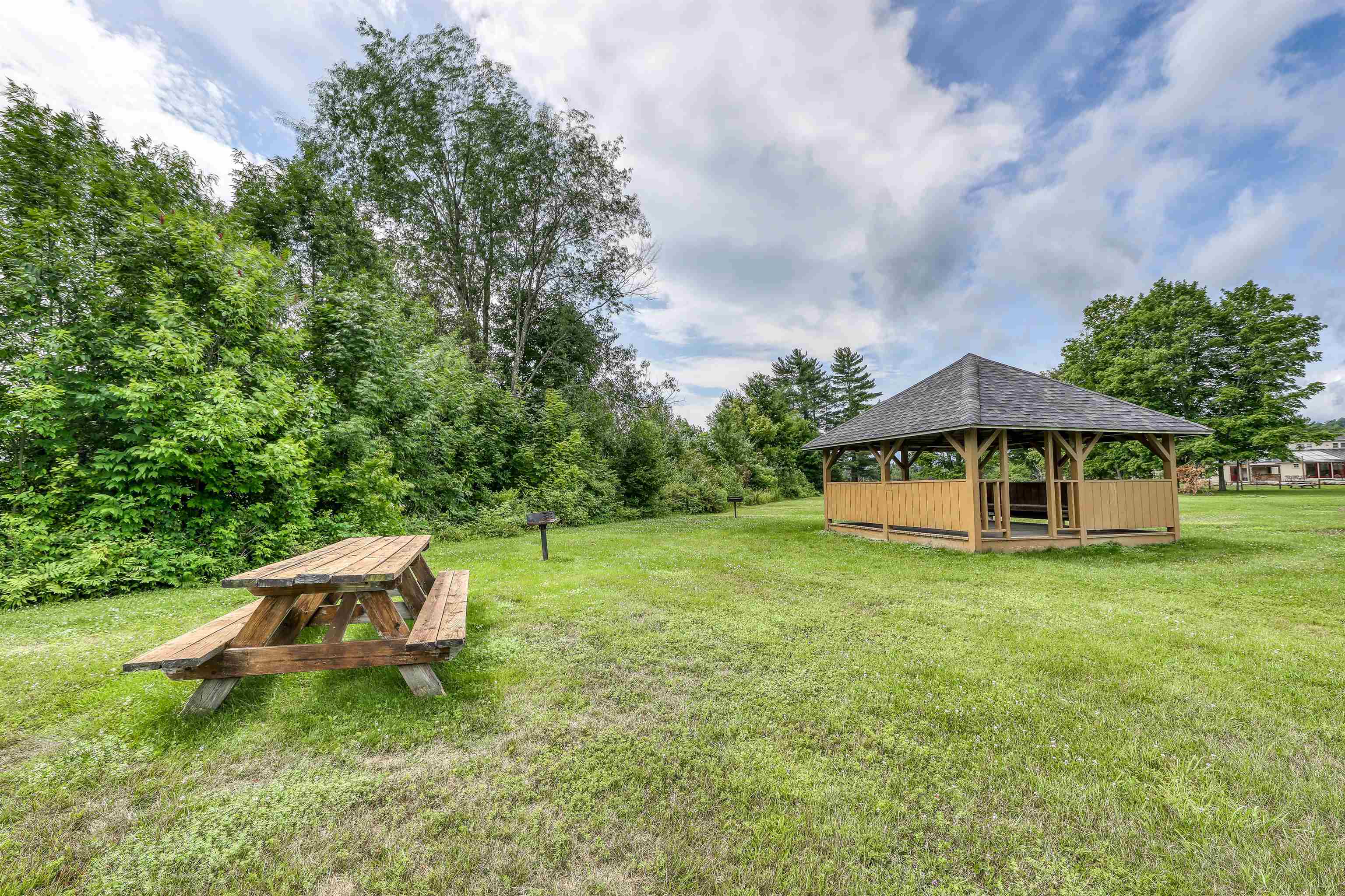 144 Mountainside Drive Property Photo 32
