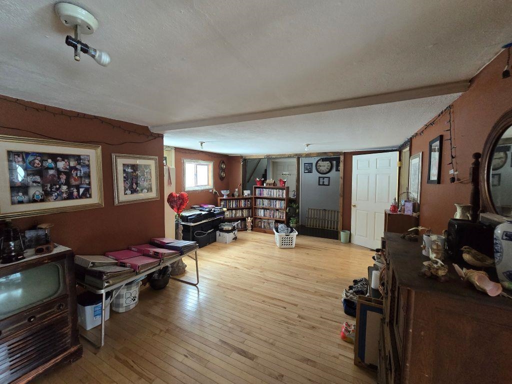 2100 Baltimore Road Property Photo 10