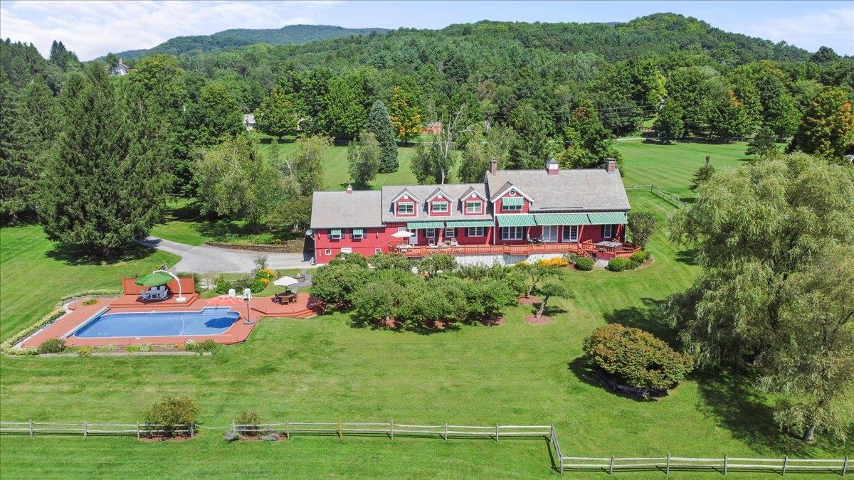 2167 Myers Road Property Photo 4