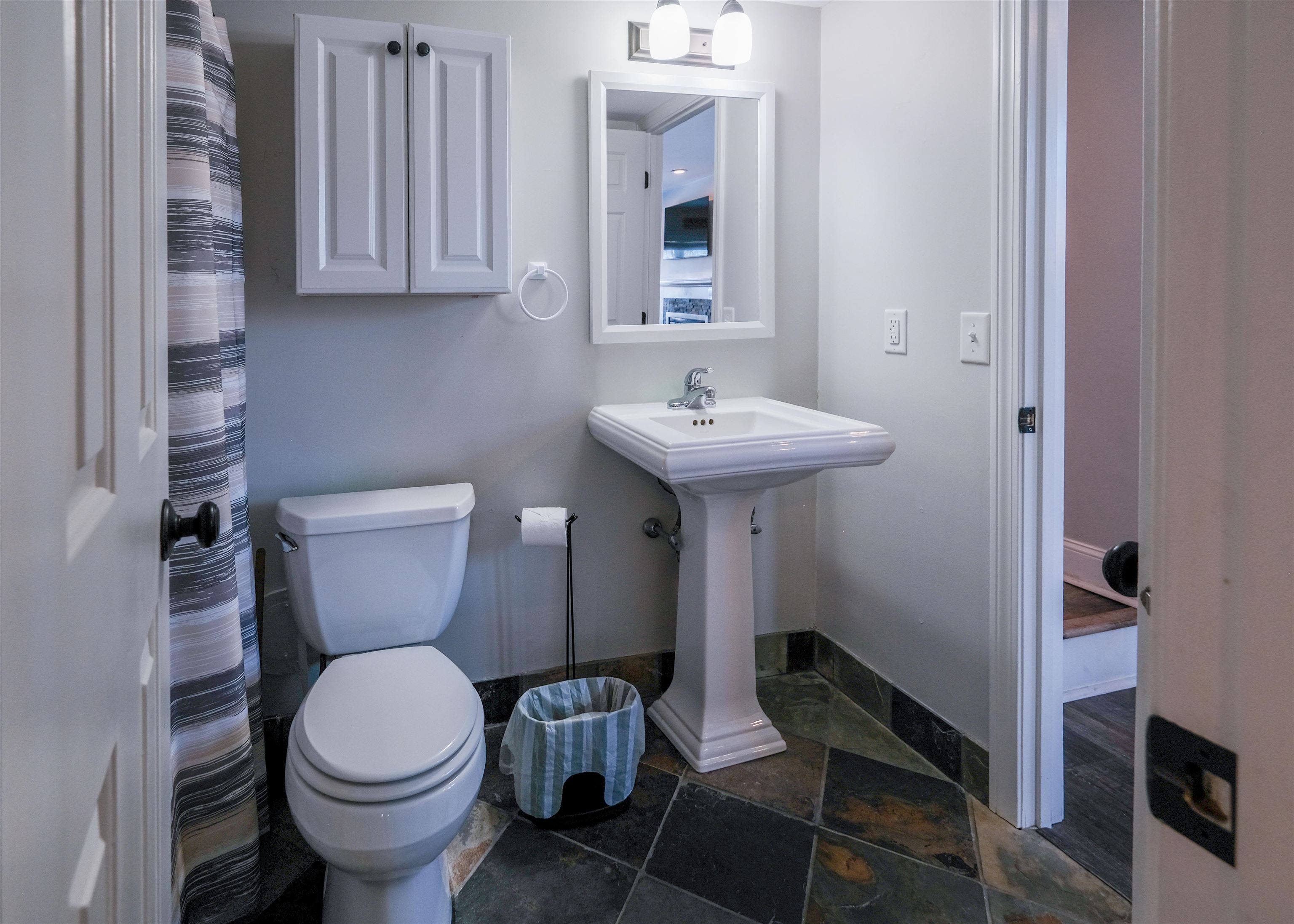 35 White Loop Property Photo 20