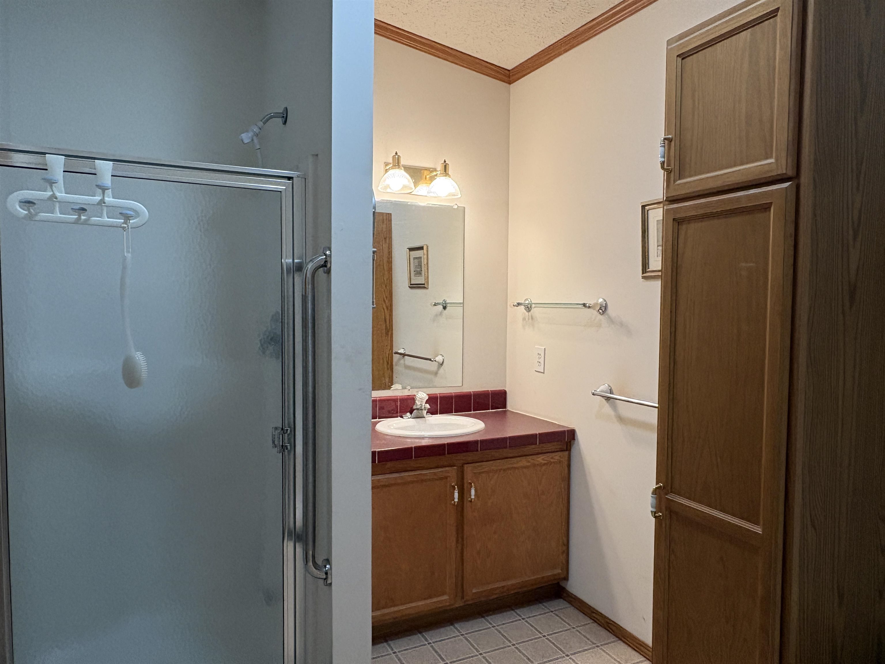2760 Lakeview Drive Property Photo 19