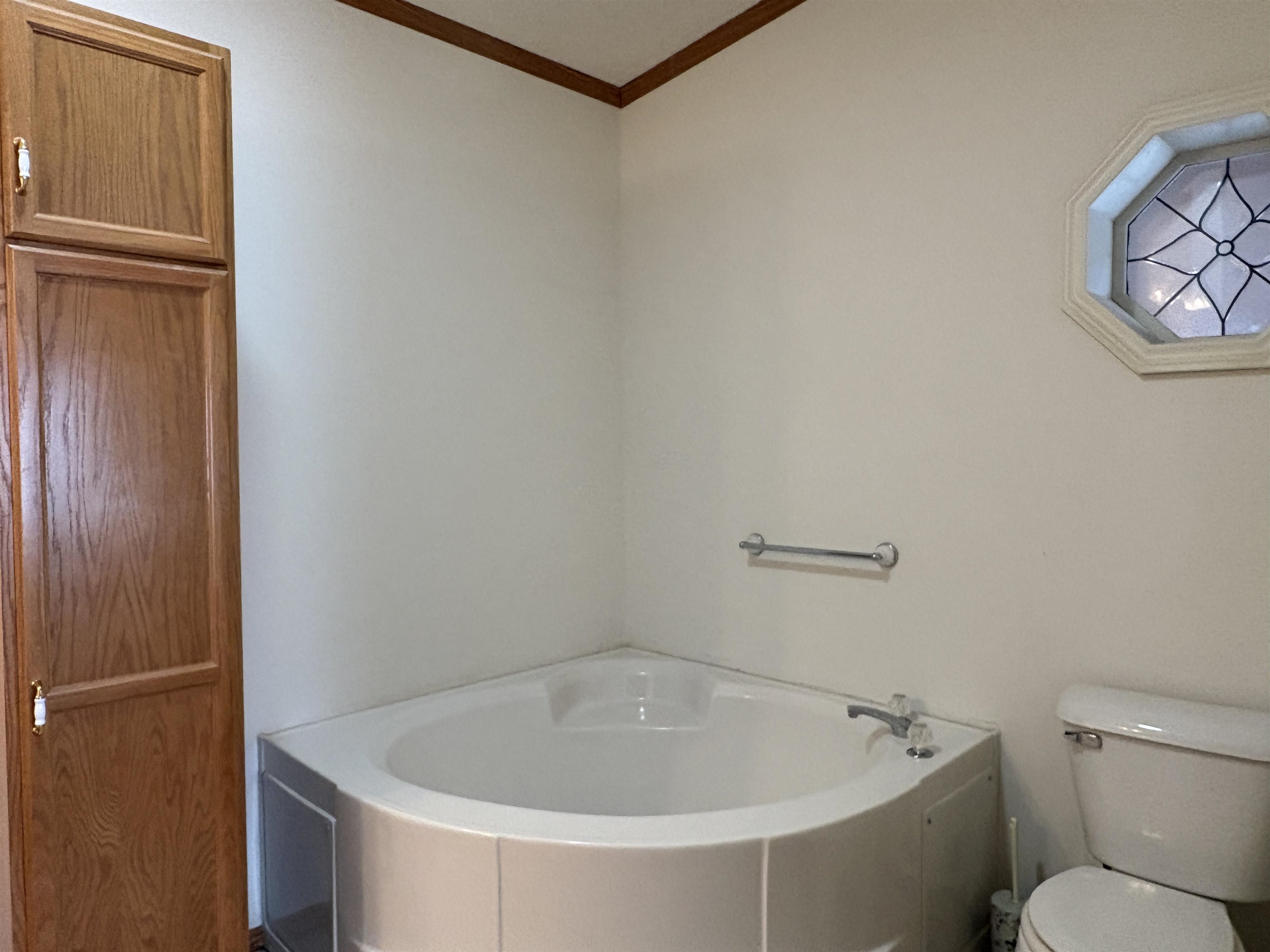 2760 Lakeview Drive Property Photo 21