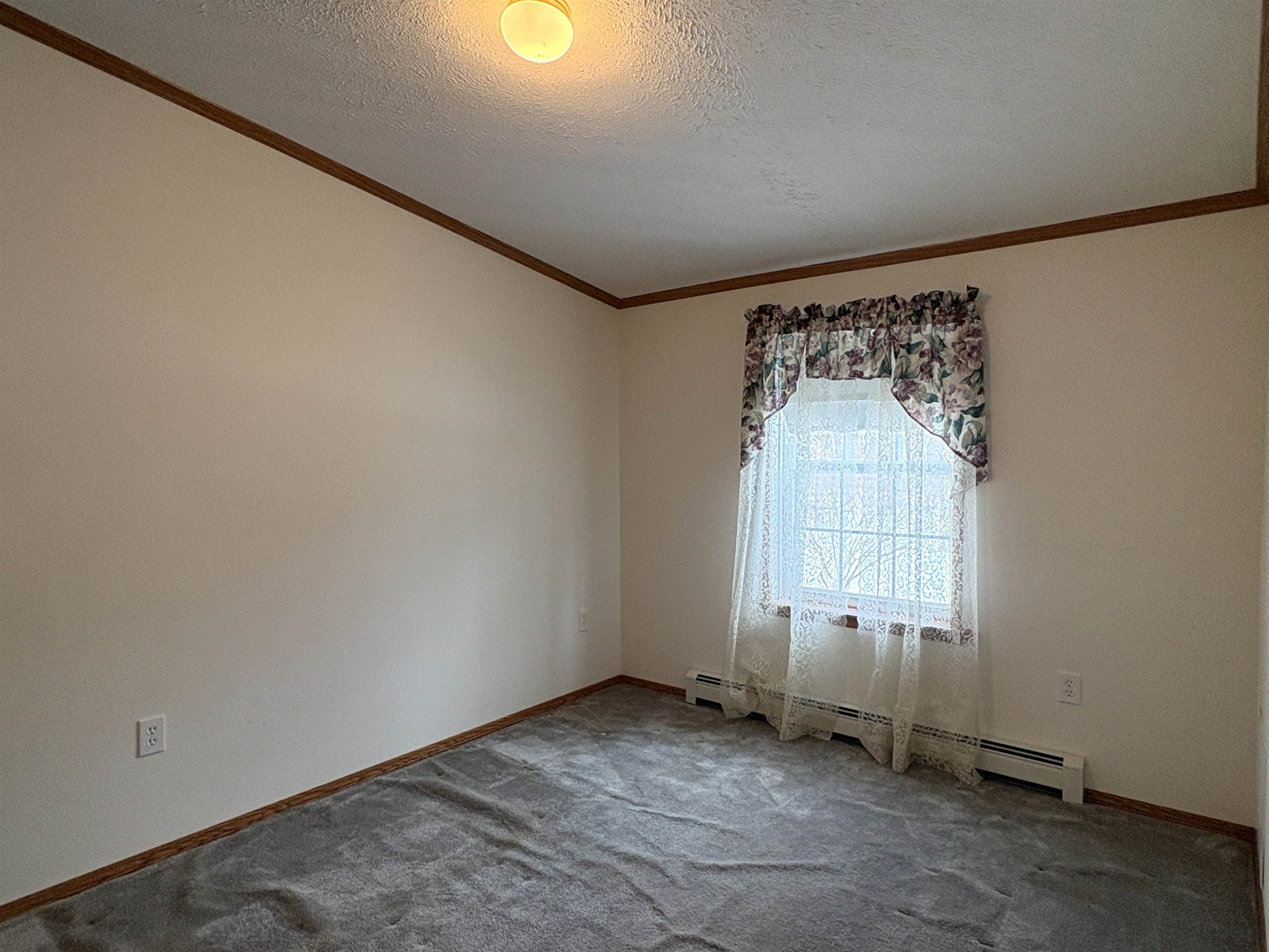 2760 Lakeview Drive Property Photo 27