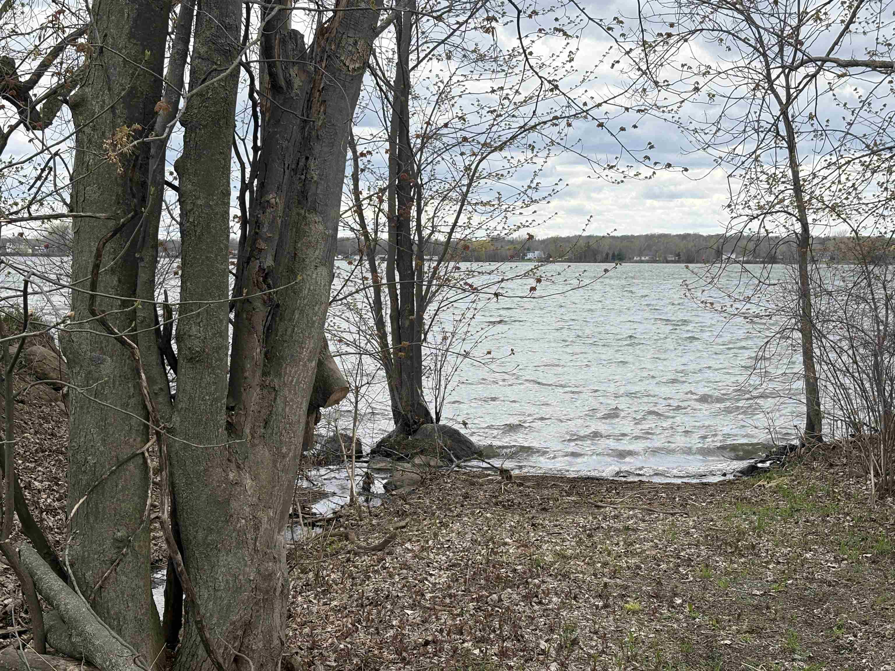 2760 Lakeview Drive Property Photo 41