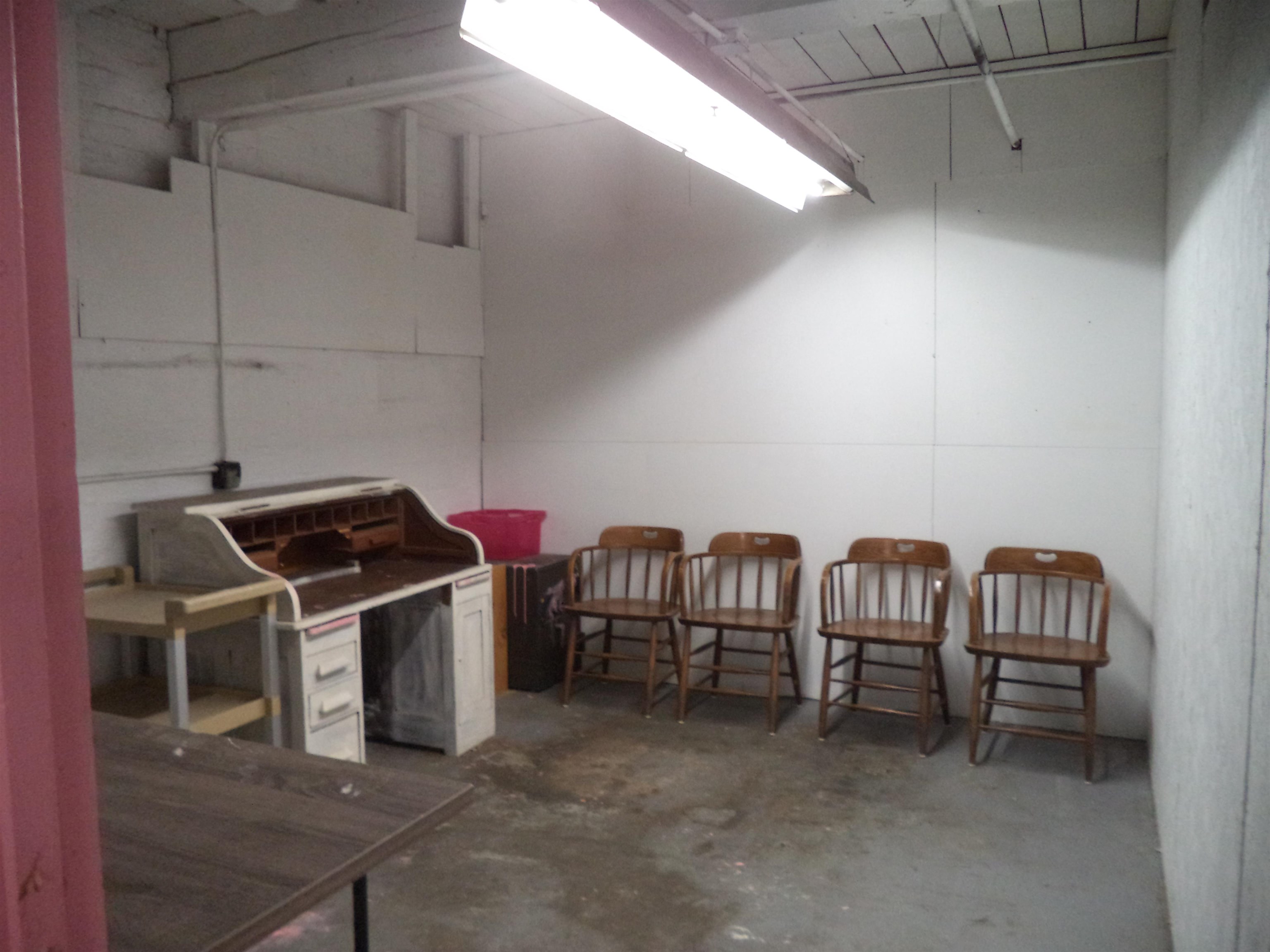 241 Winter Street Property Photo 3