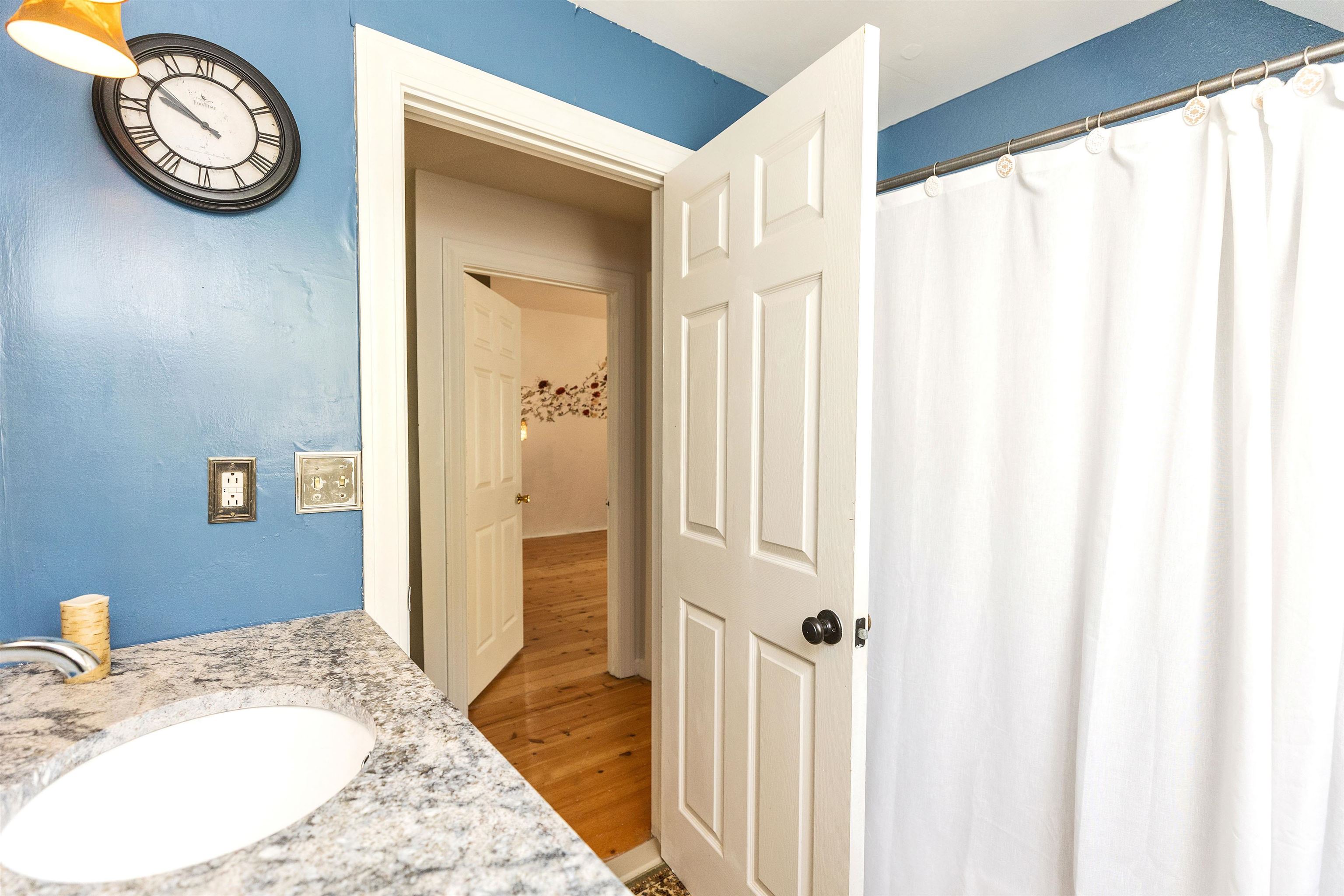 1481 Bennington Road Property Photo 20
