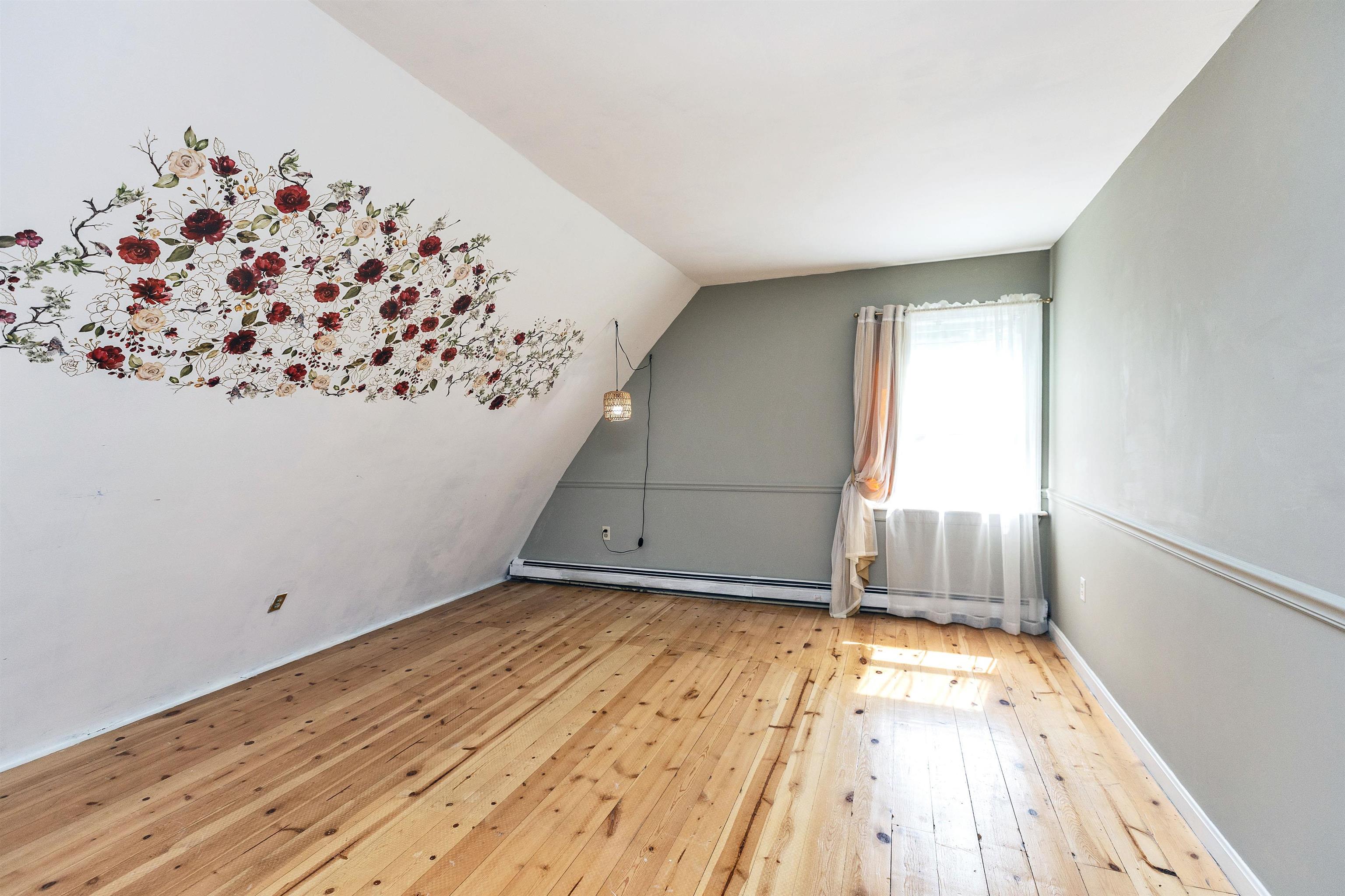 1481 Bennington Road Property Photo 22