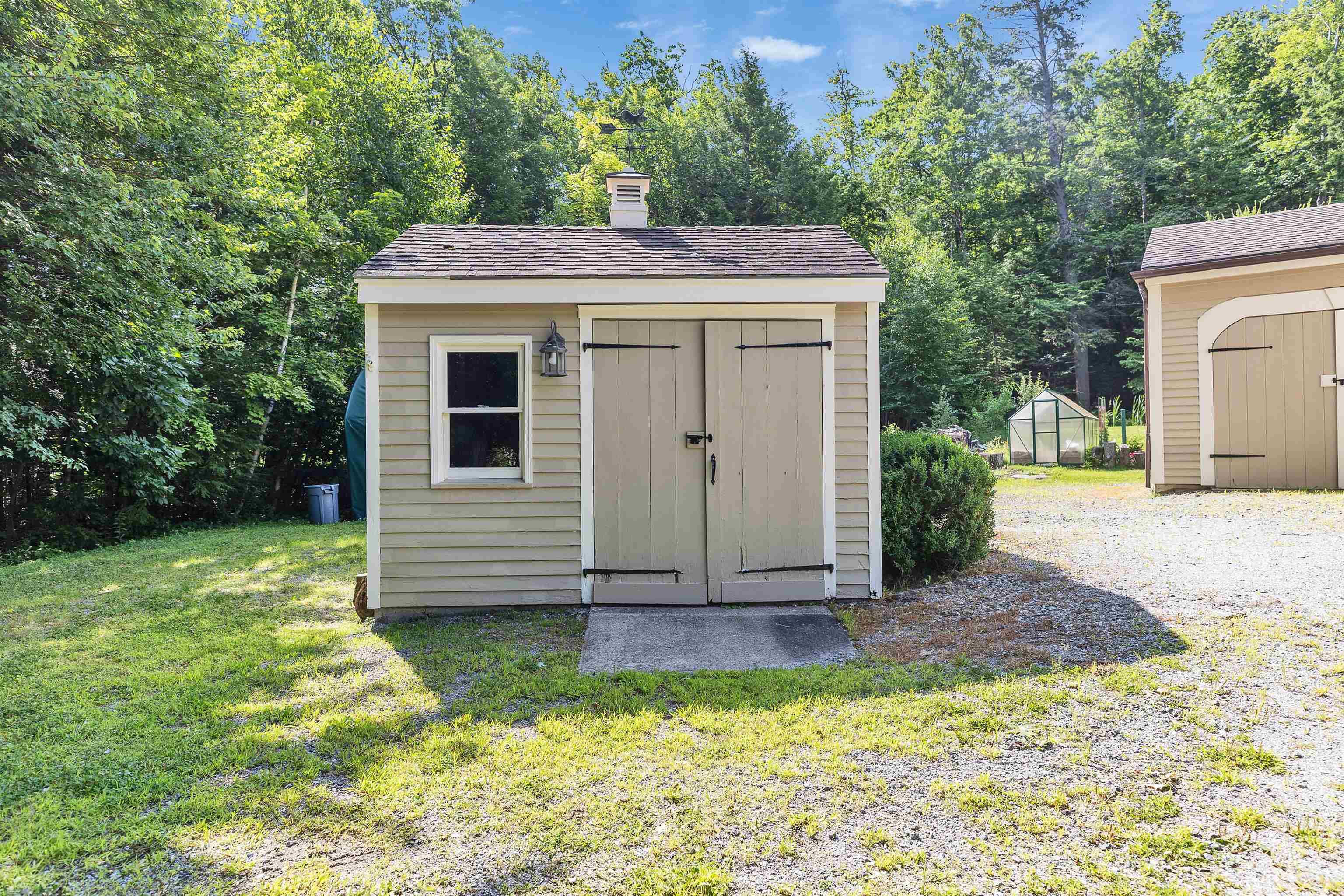 1481 Bennington Road Property Photo 52