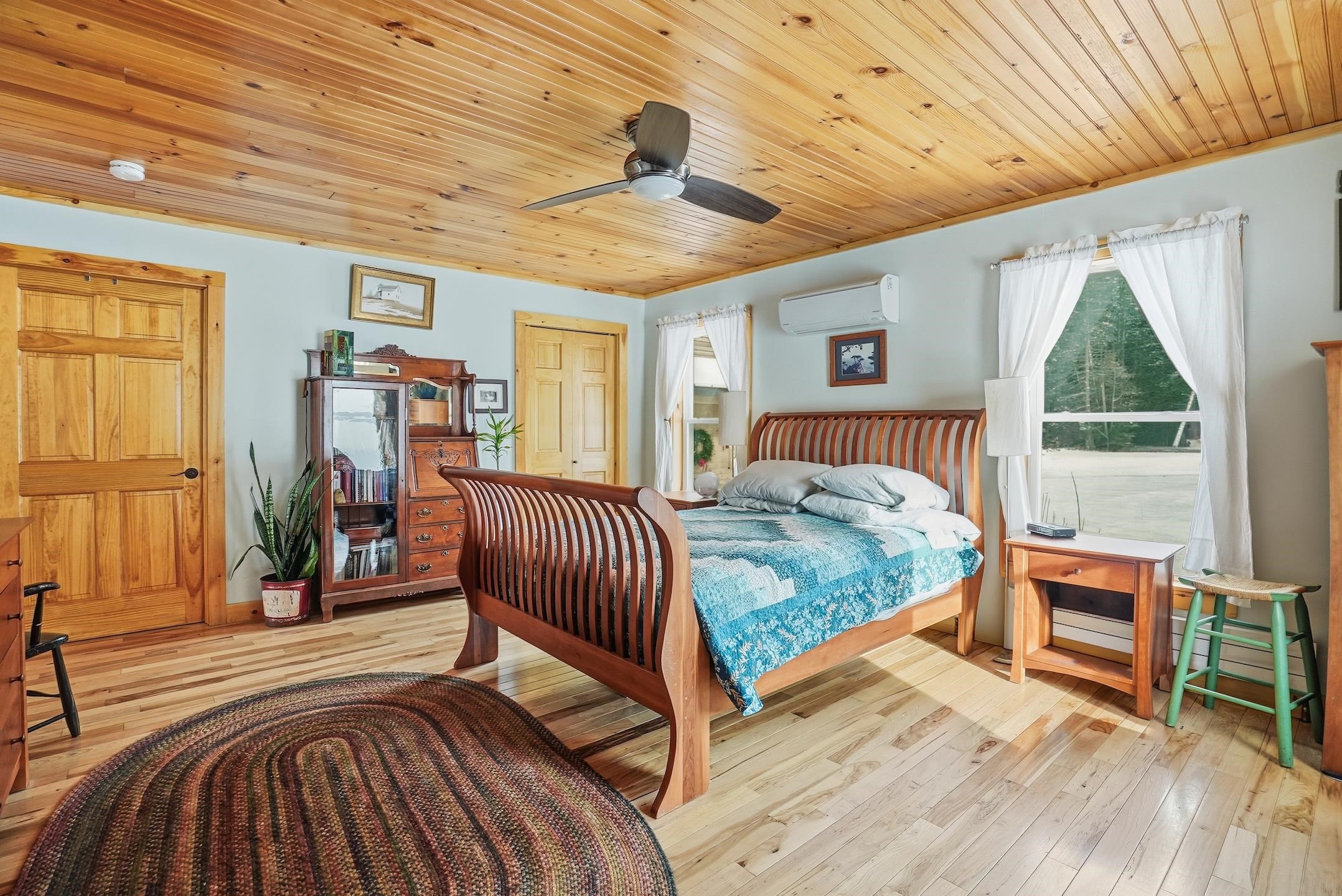 1090 Center Road Property Photo 16
