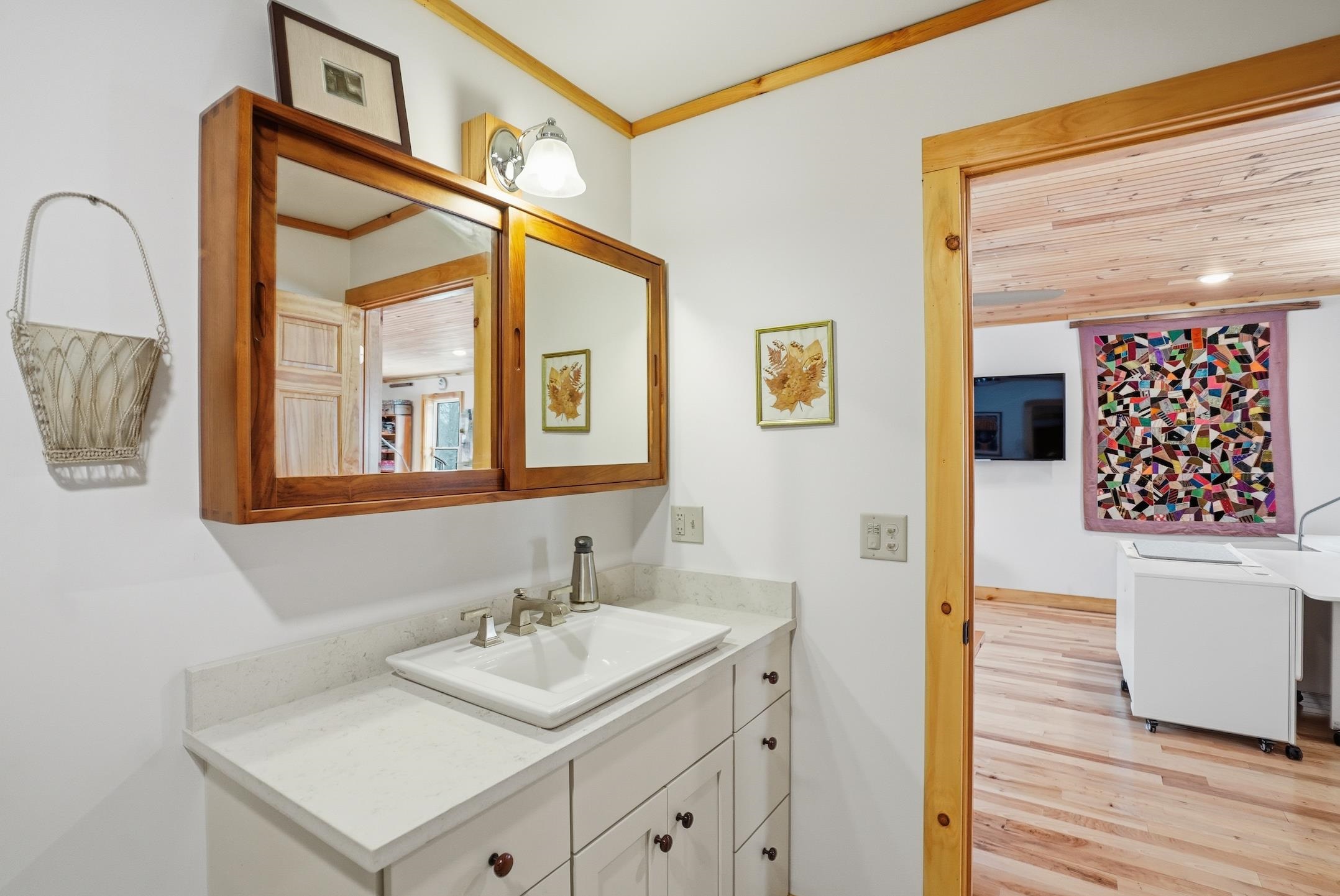 1090 Center Road Property Photo 26