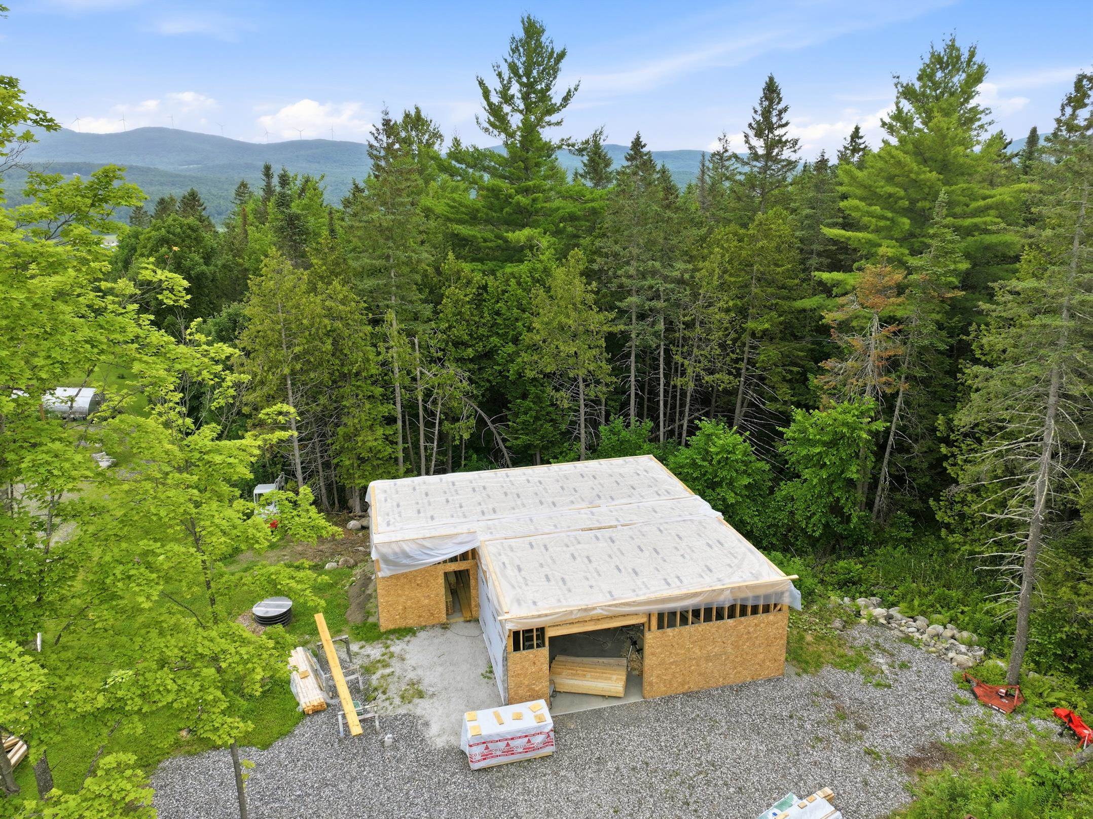 1090 Center Road Property Photo 44