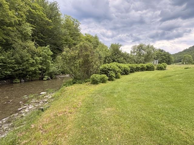 1821 Chateauguay Road Property Photo 5