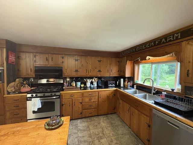 1821 Chateauguay Road Property Photo 10