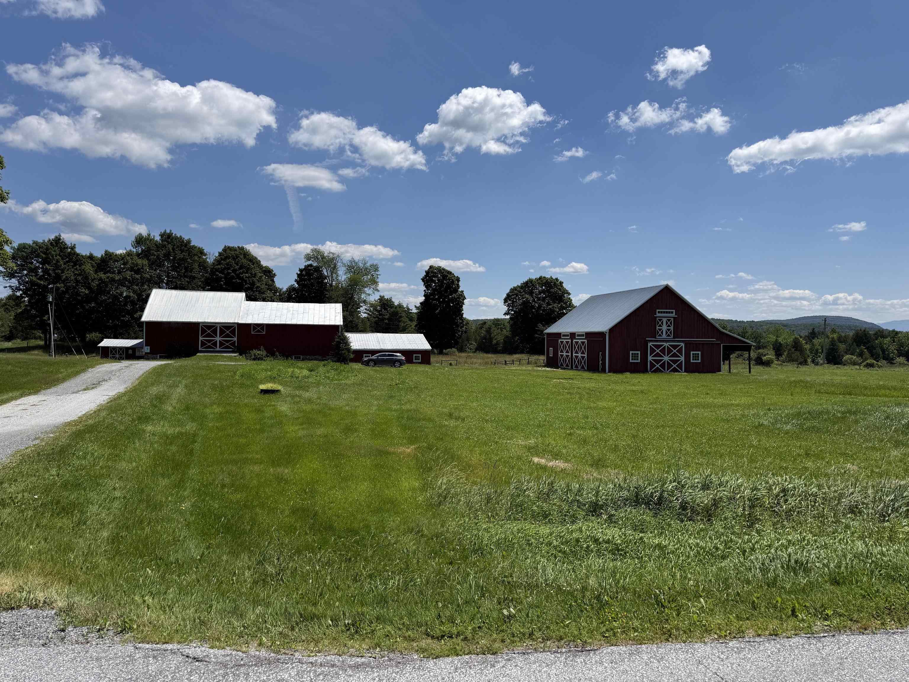 1559 Swamp Road Property Photo 3