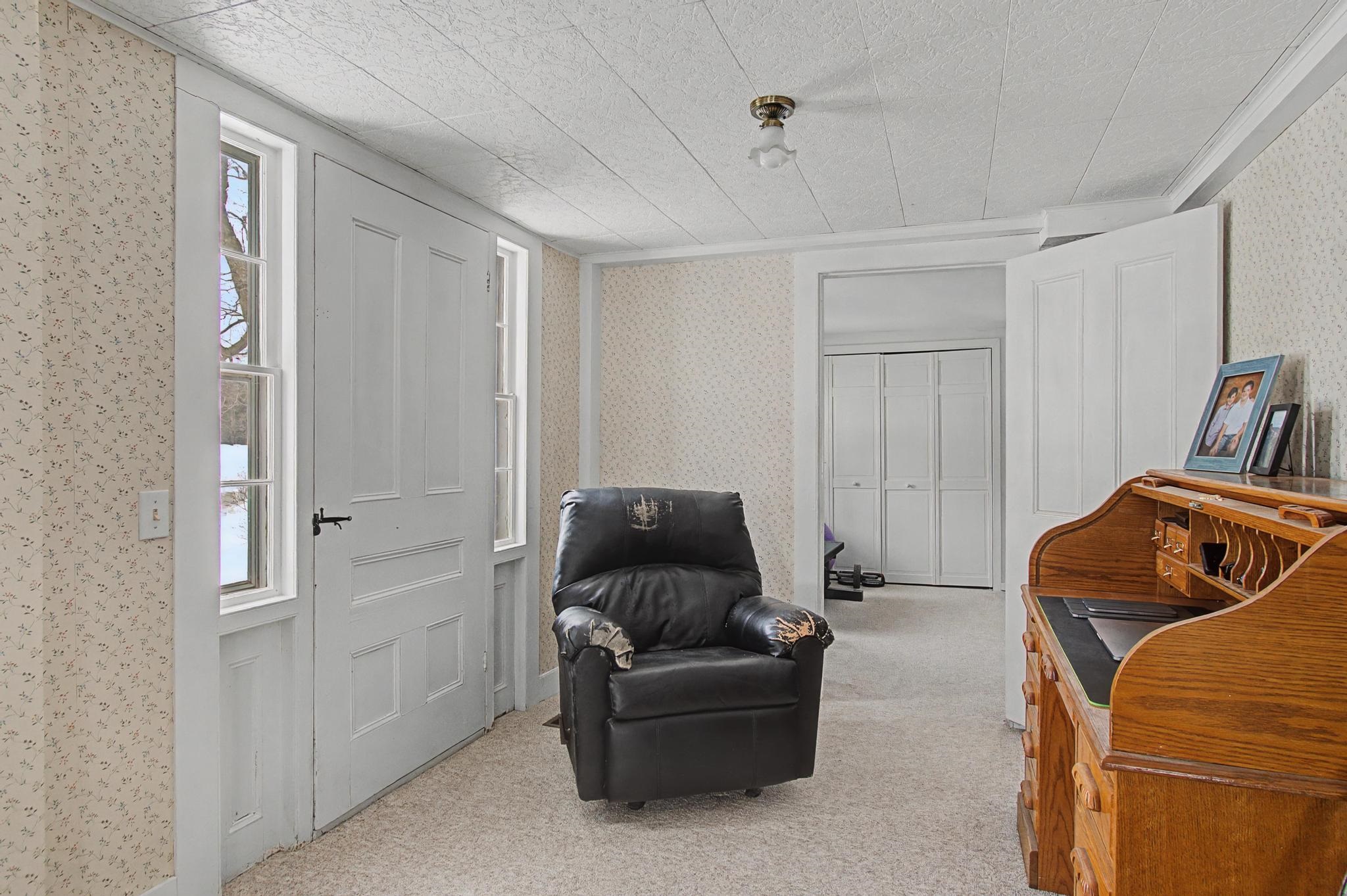 1559 Swamp Road Property Photo 15