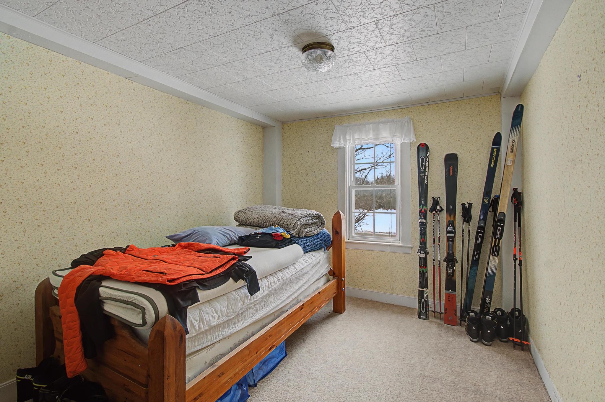 1559 Swamp Road Property Photo 25