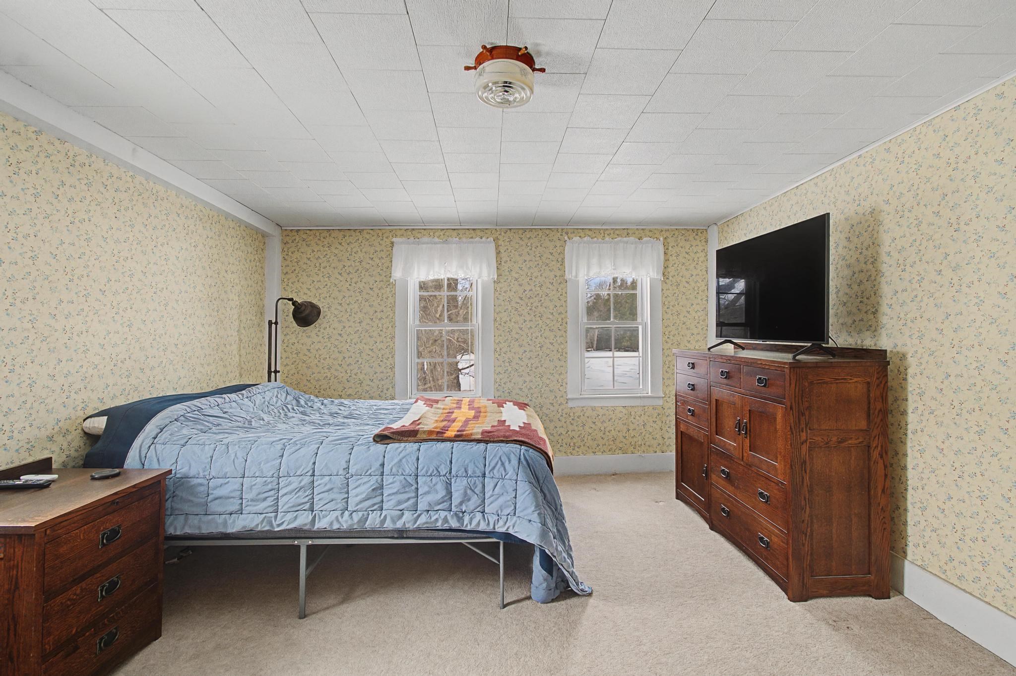1559 Swamp Road Property Photo 27
